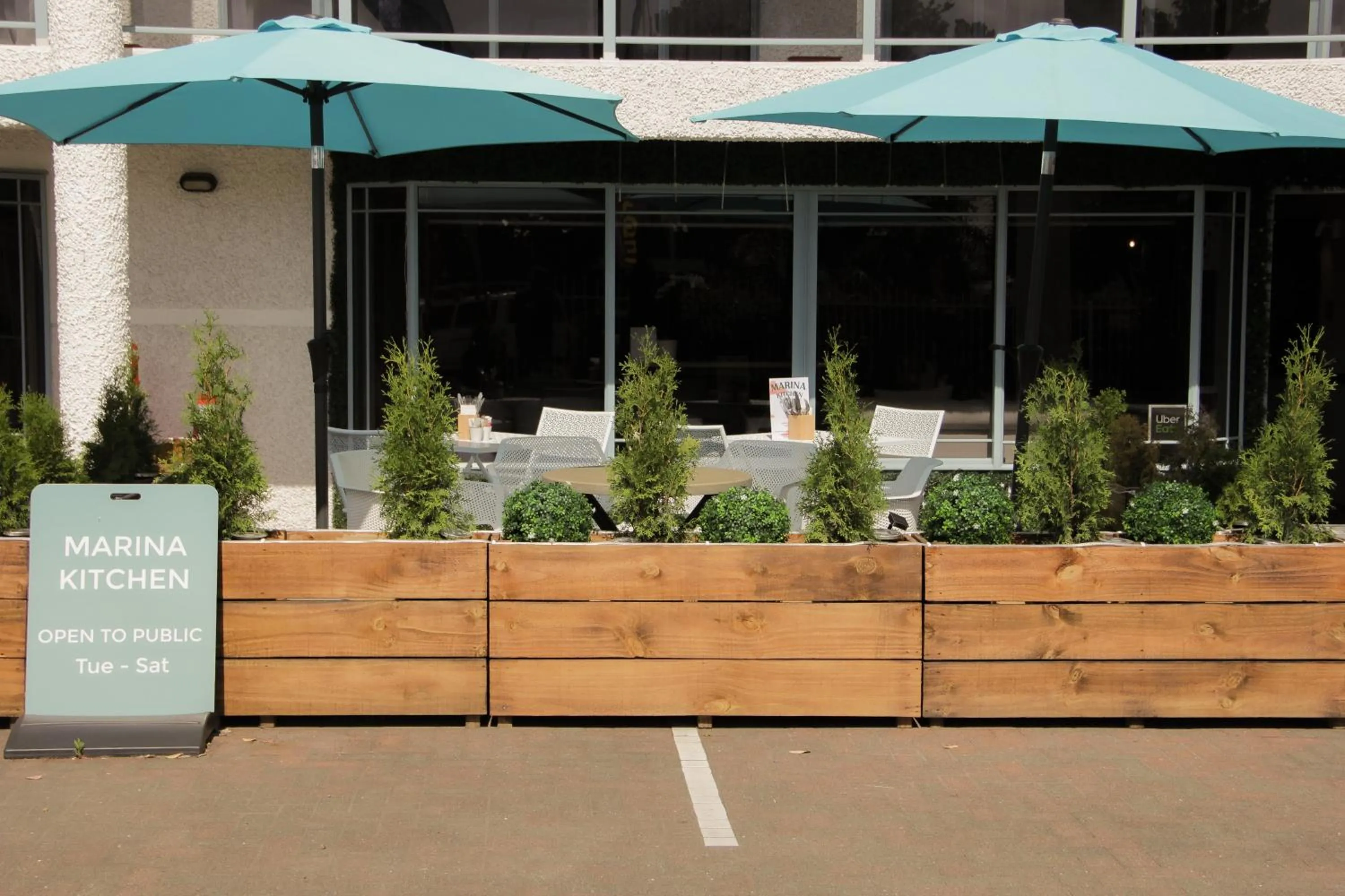 Restaurant/places to eat in Anchorage Motor Lodge