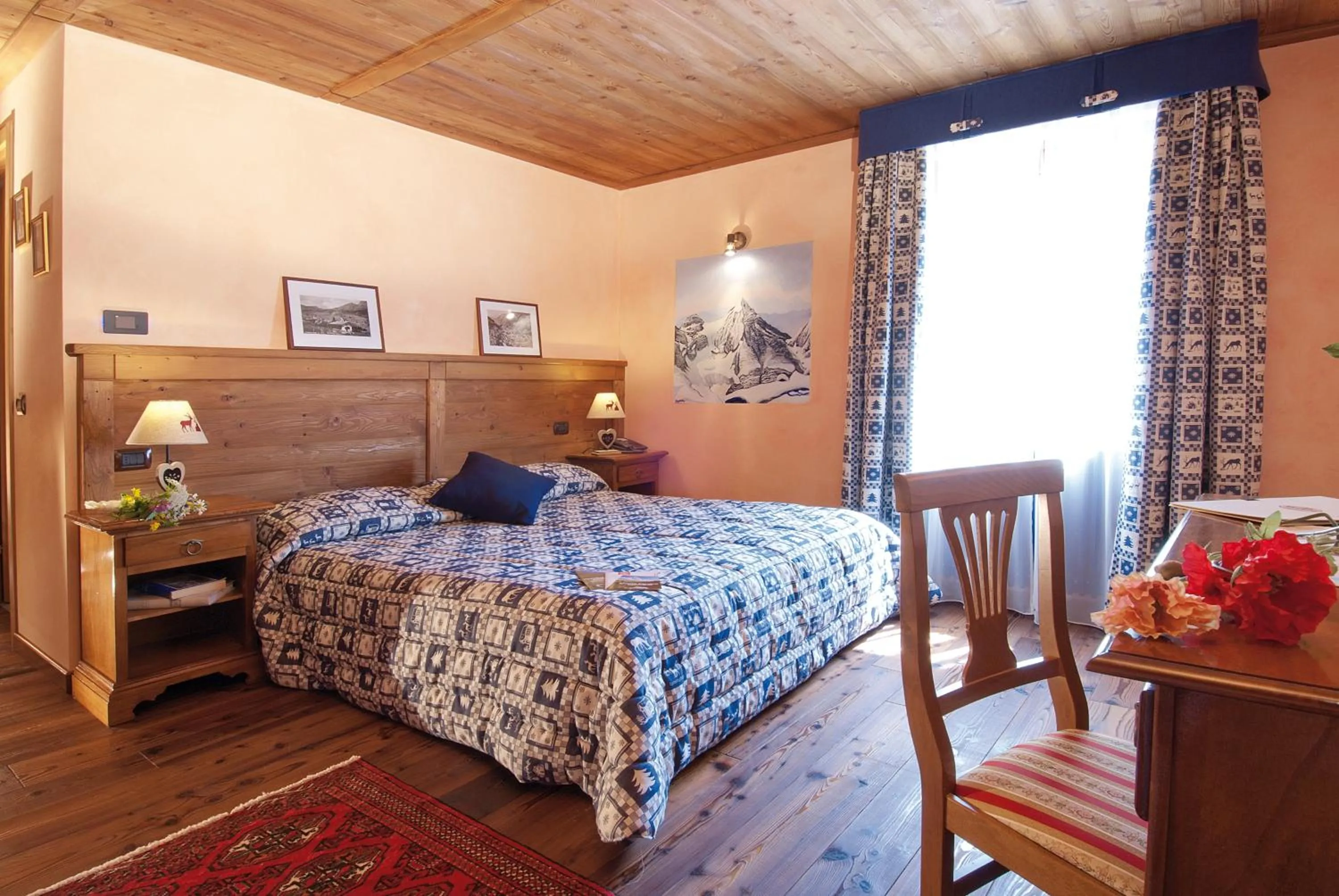 Bedroom, Bed in Miramonti