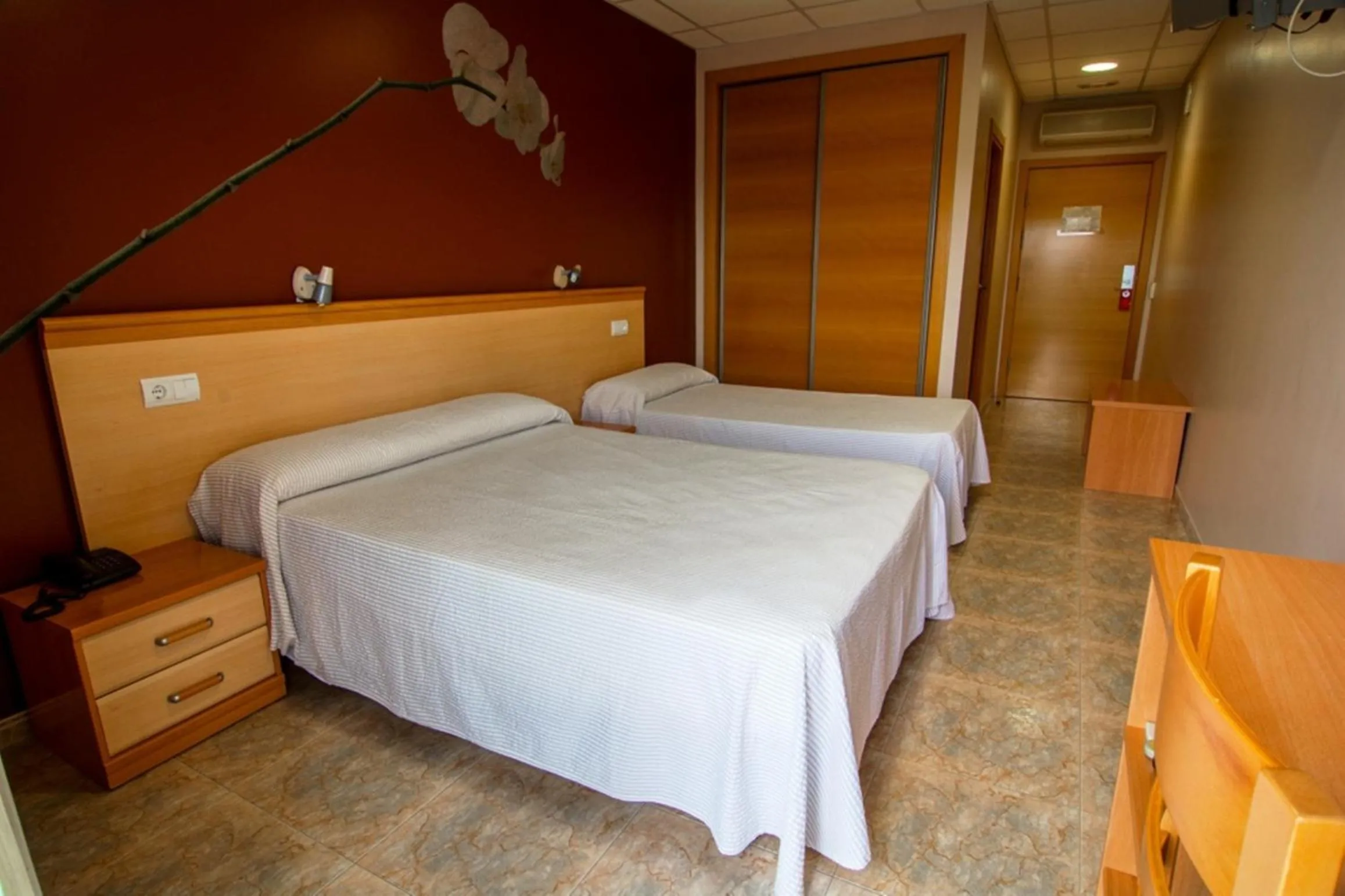 Bed in Hotel Mediterrani Blau