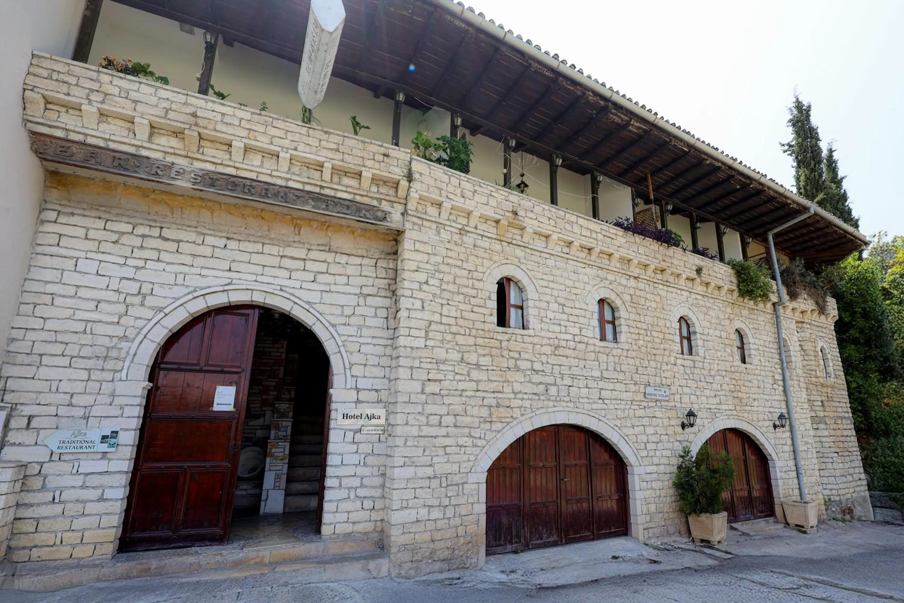 Facade/entrance in Hotel Ajka