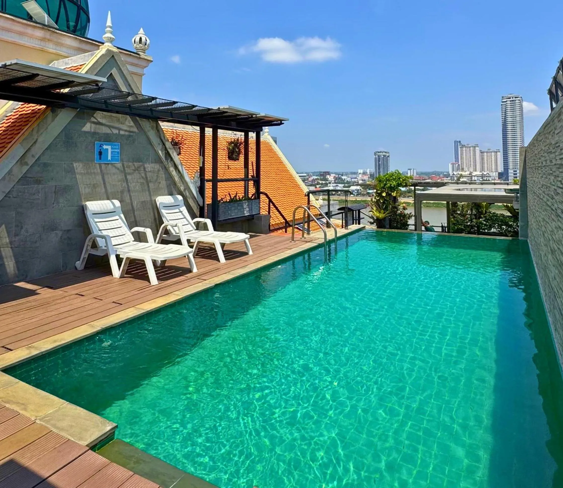 Swimming pool in LCS Hotel & Apartment