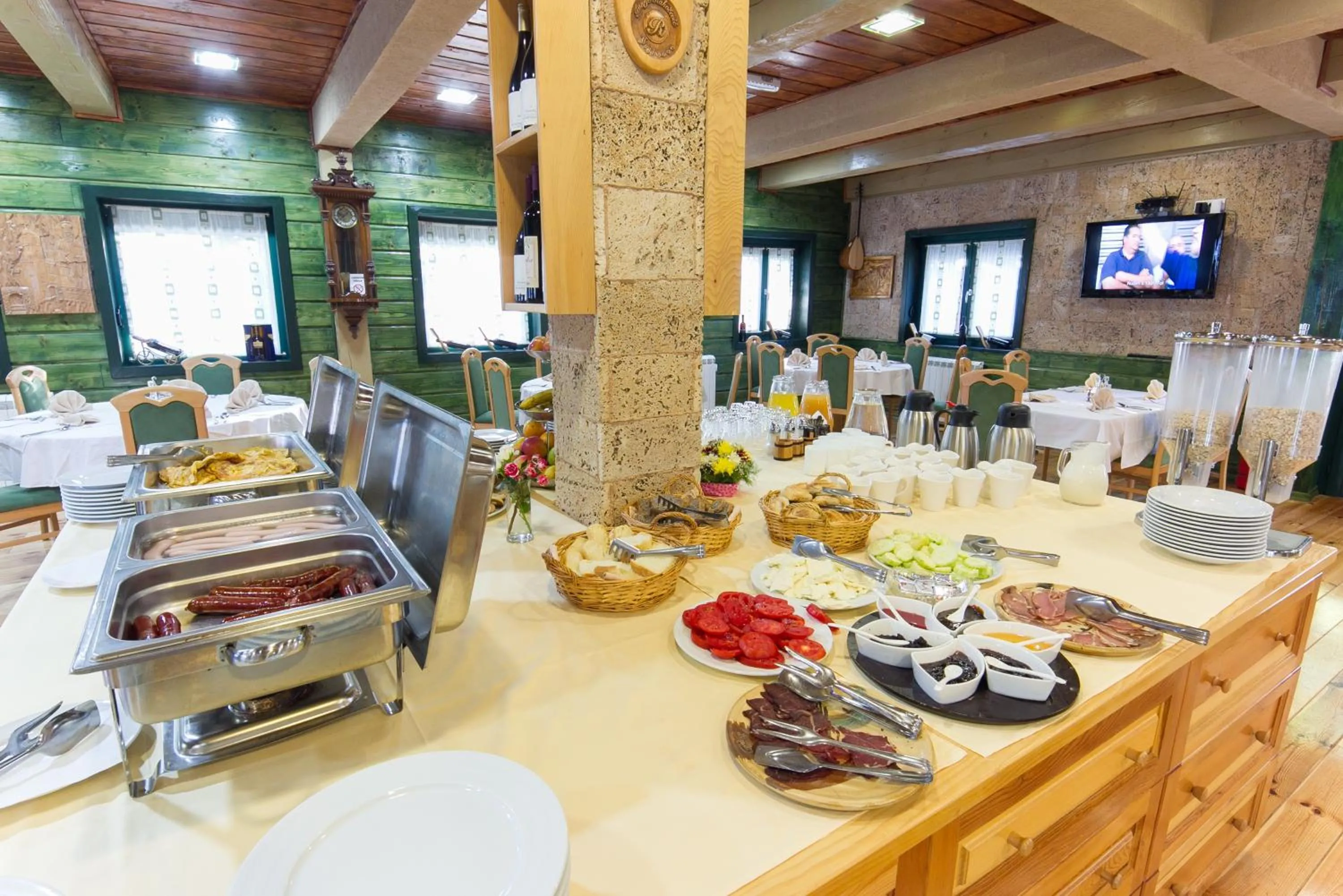 Restaurant/places to eat in Hotel & Resort Gacka