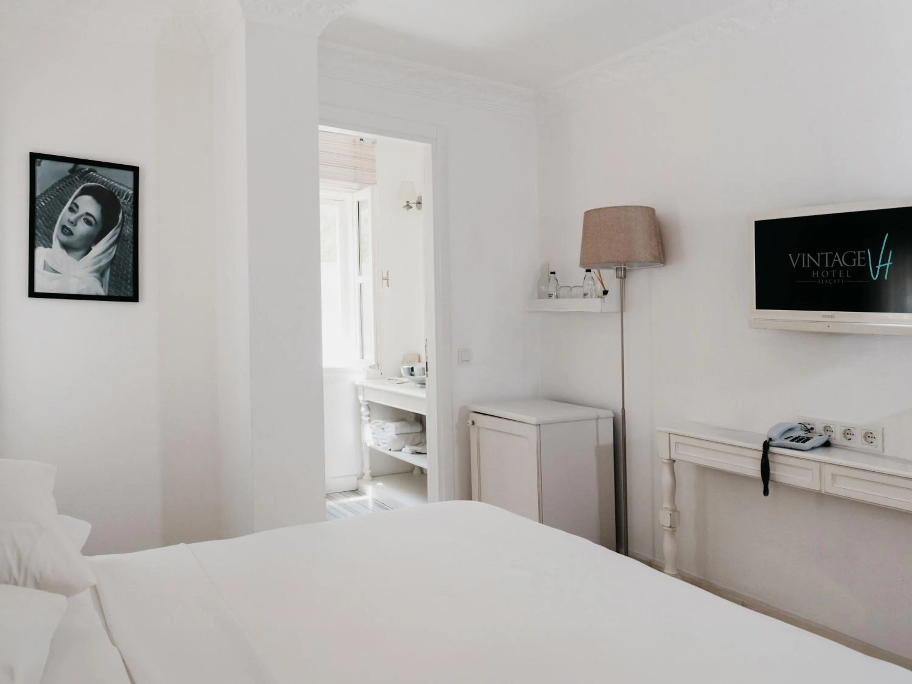 Bed in Vintage Alacati