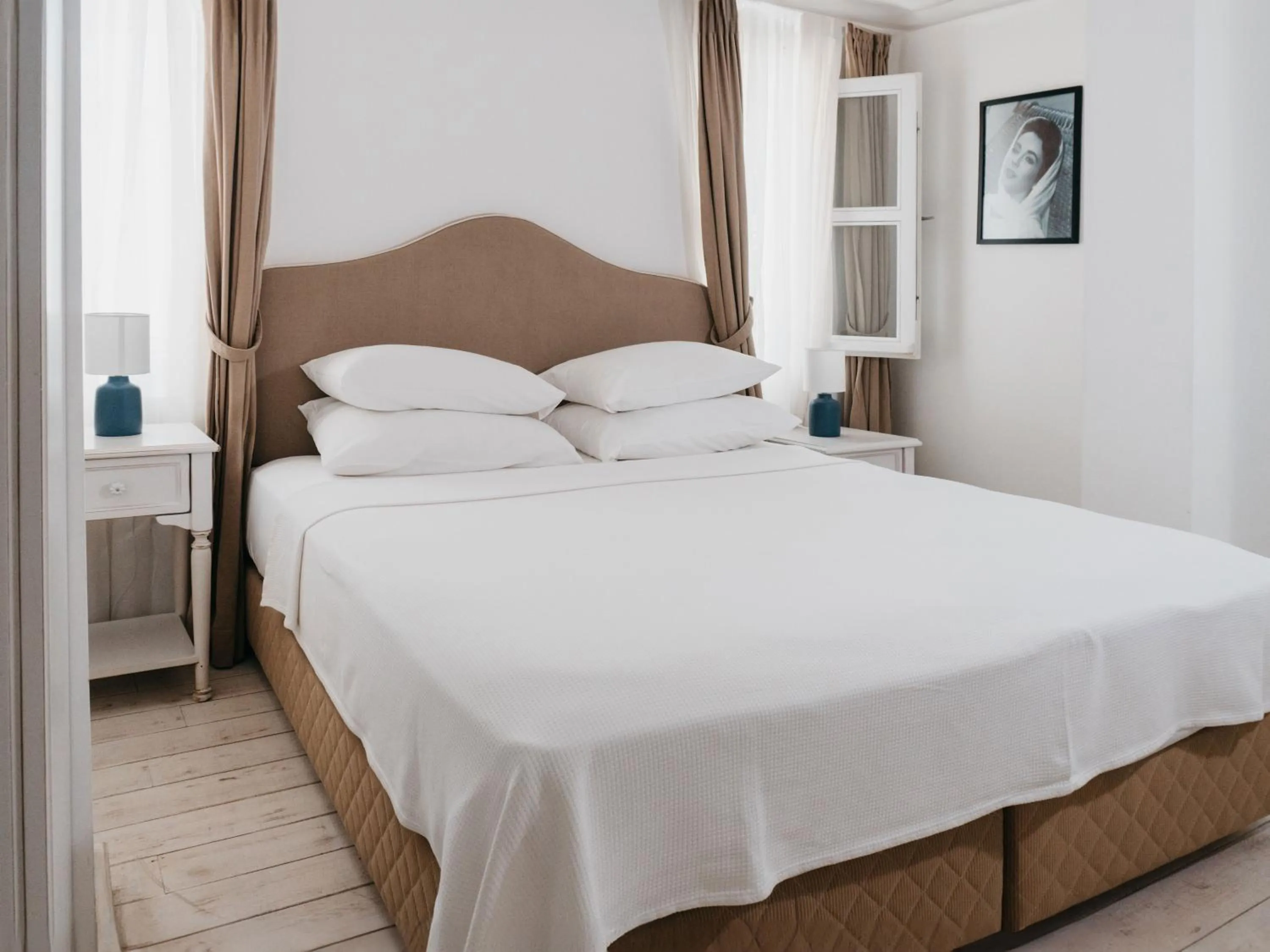 Bed in Vintage Alacati