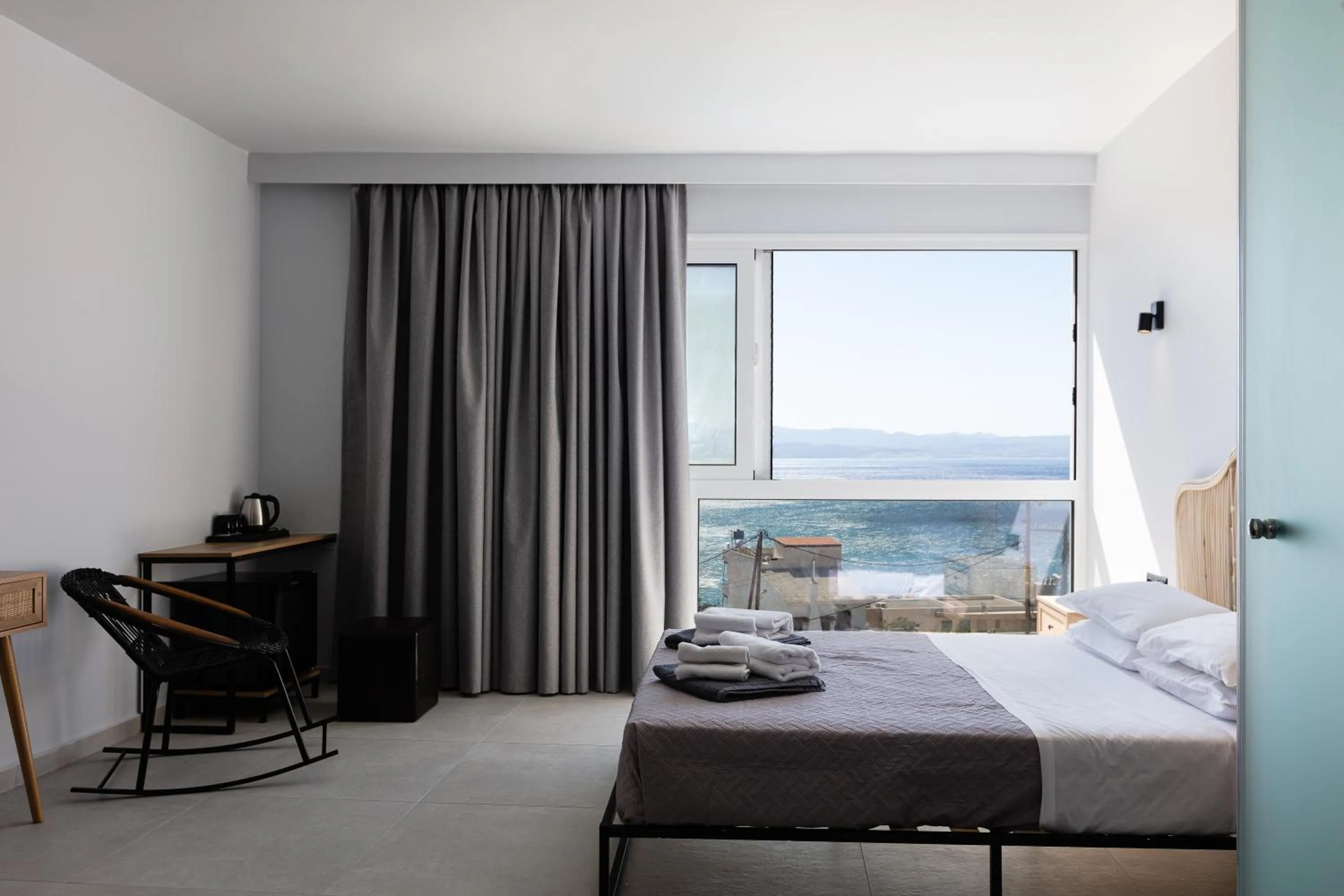 Sea view, Bed in Areti Hotel