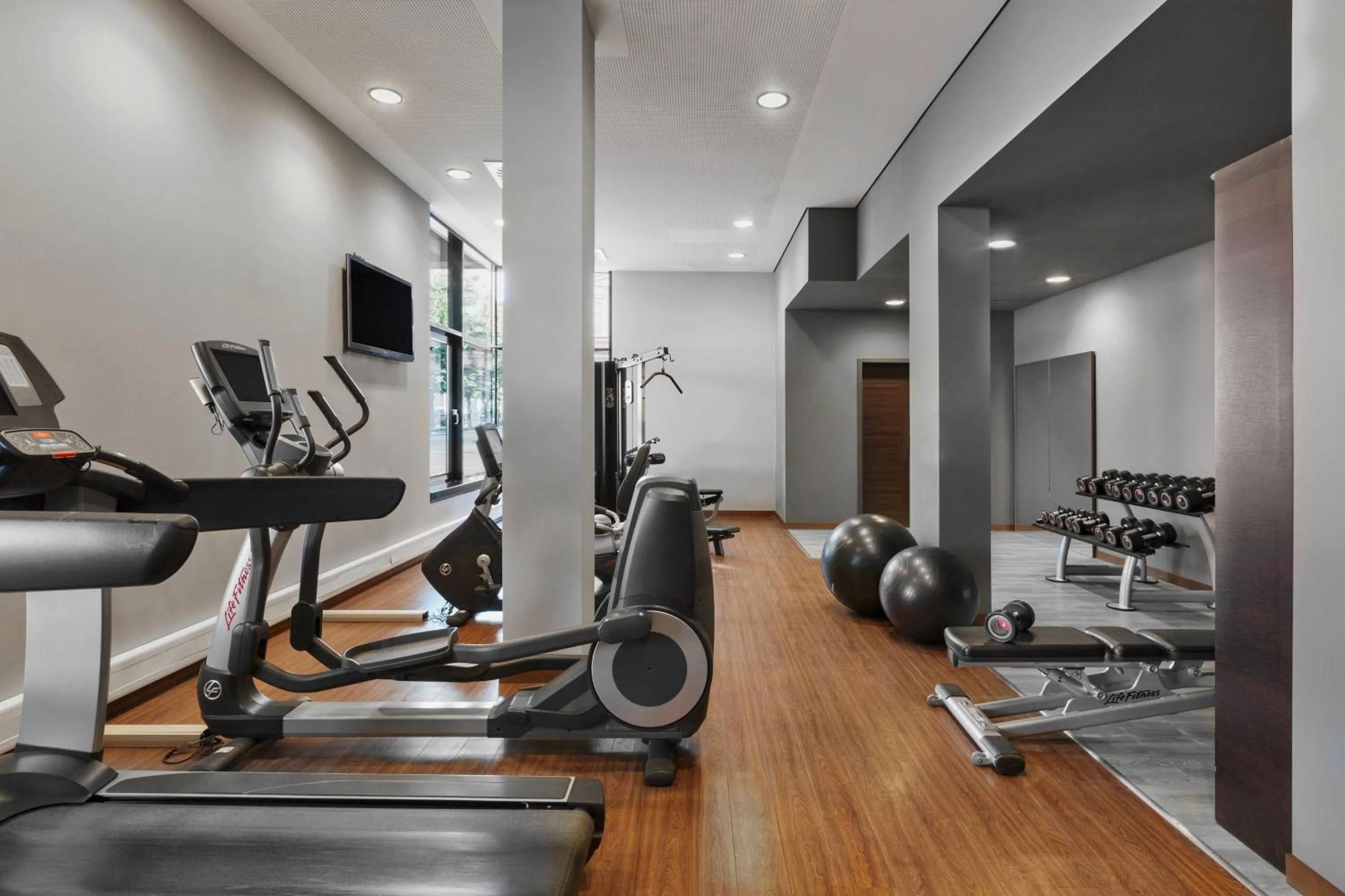 Fitness centre/facilities in Residence Inn by Marriott Munich City East