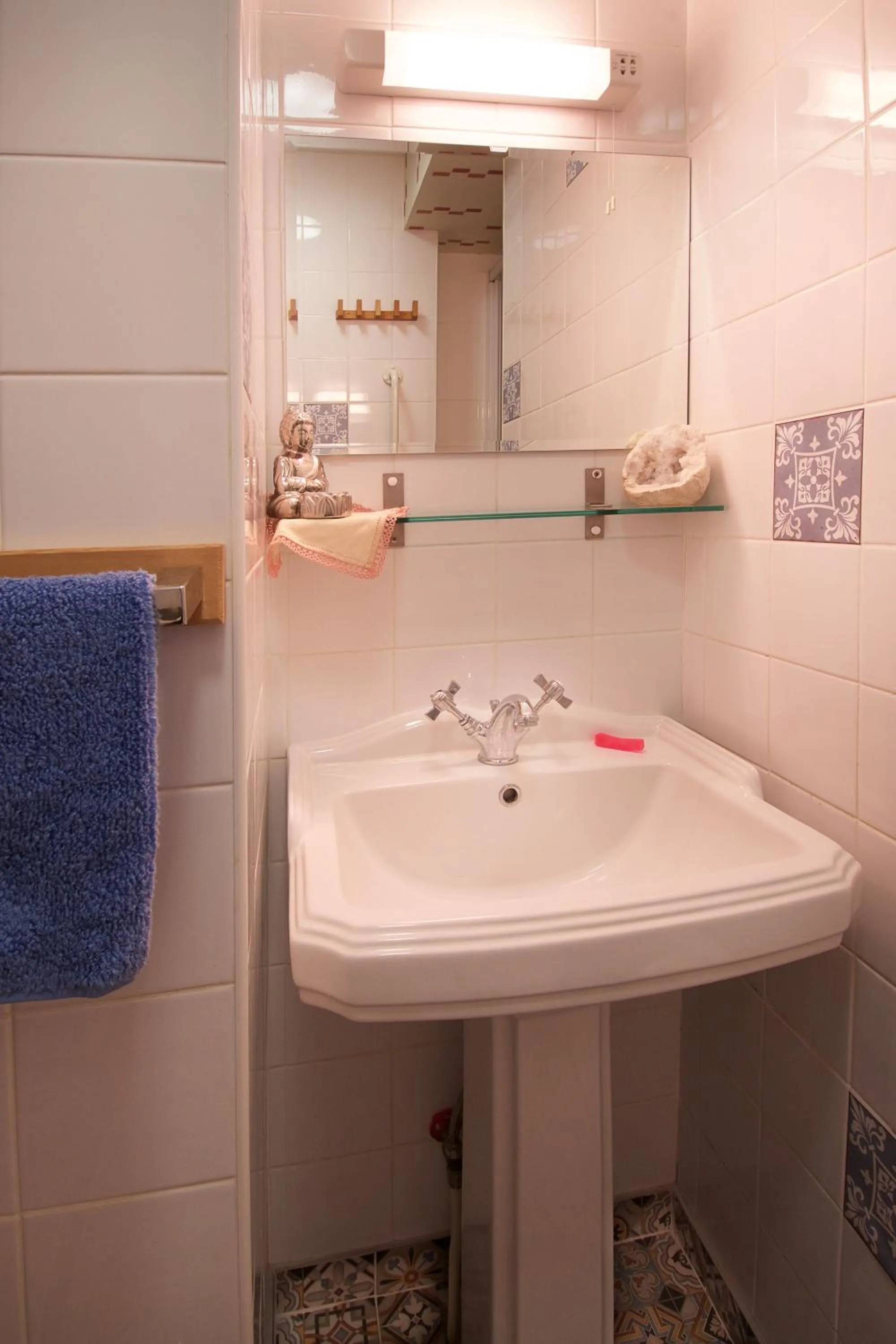 Bathroom in Boho Beach House - Beach location
