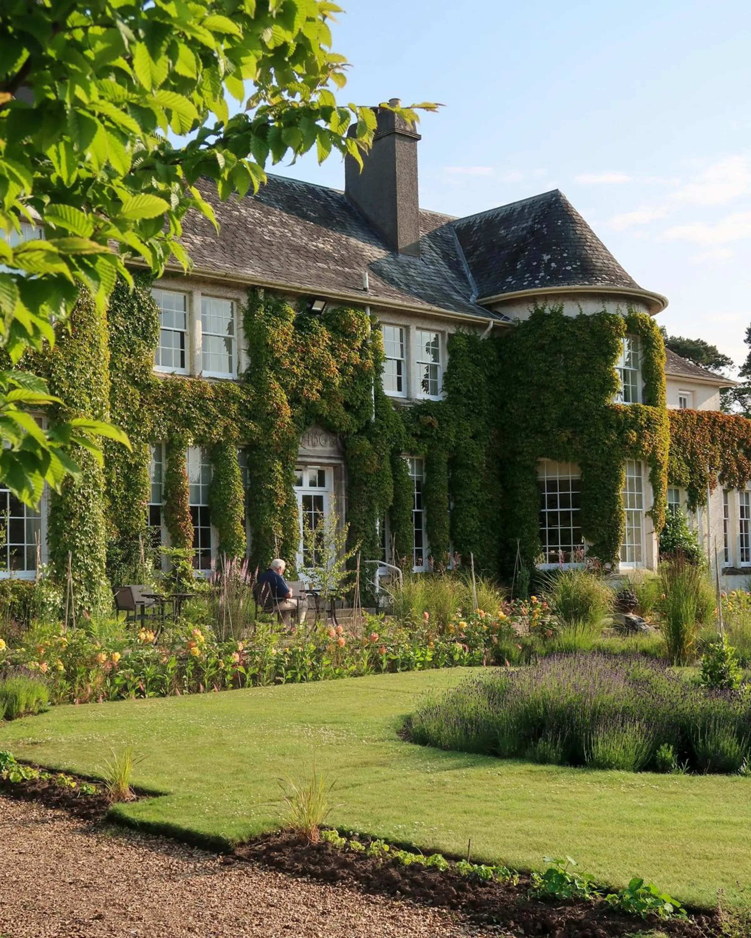 Property building in Rufflets St Andrews