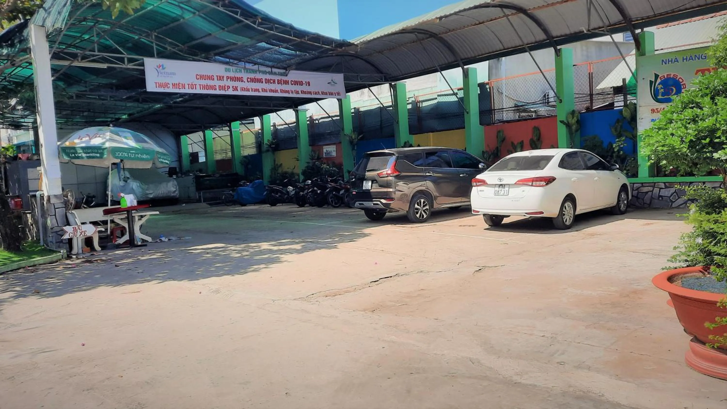 Parking in Thanh Dat Resort