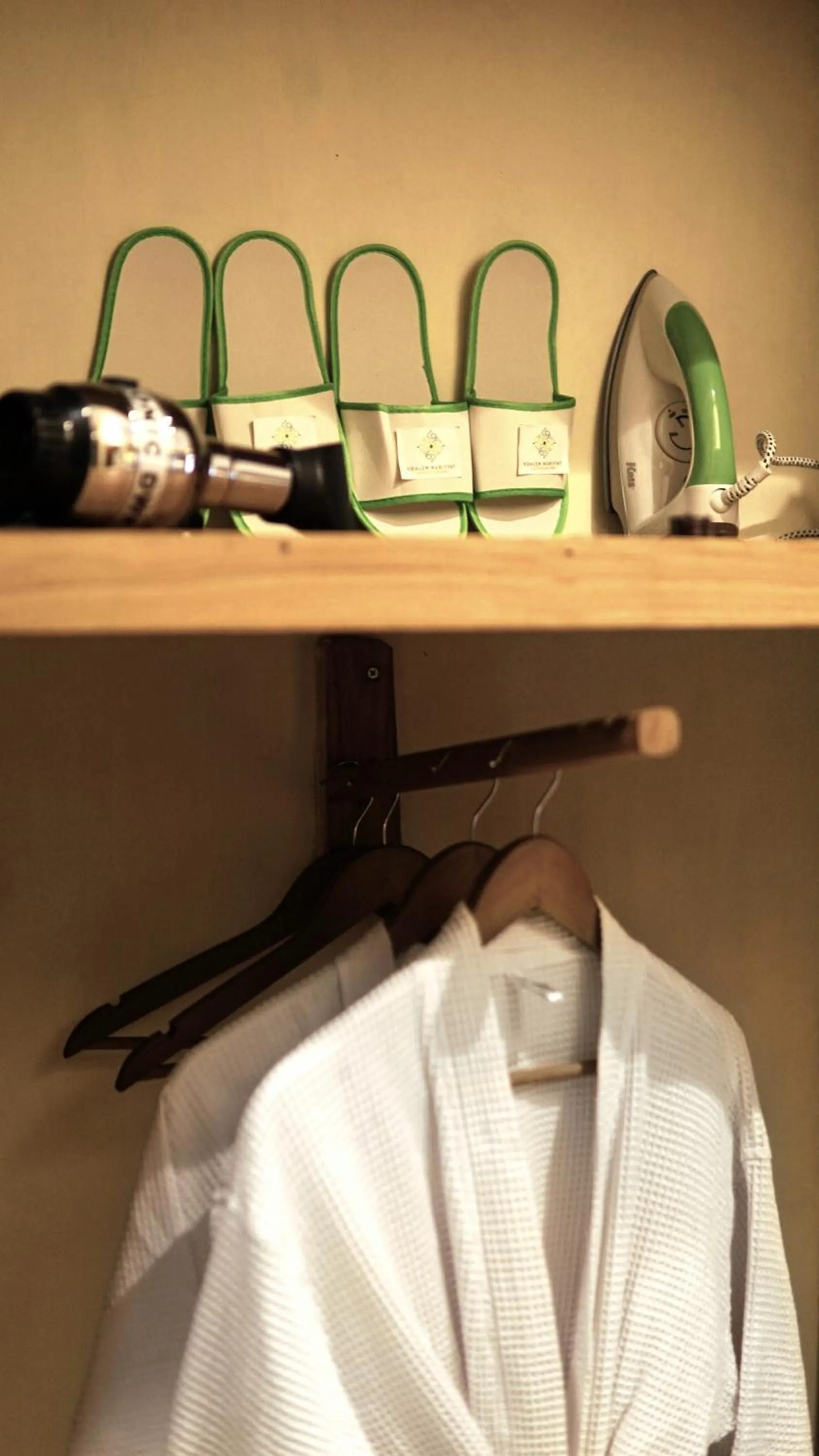 Area and facilities in Ndalem Nuriyyat Villa, Spa & Skin Care