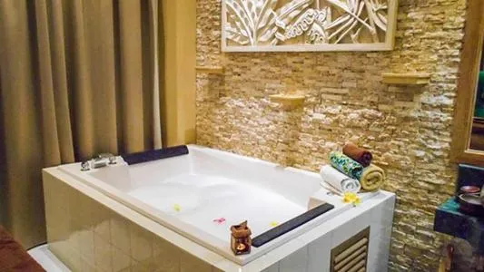 Spa and wellness centre/facilities in Ndalem Nuriyyat Villa, Spa & Skin Care