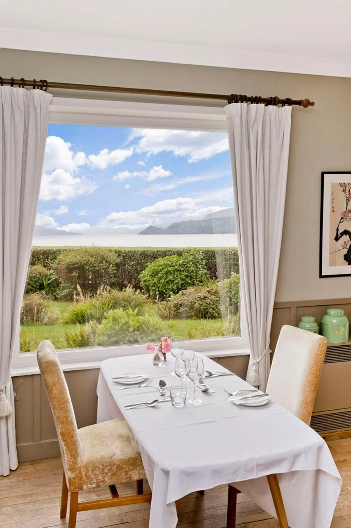 Dining area in The Creggans Inn