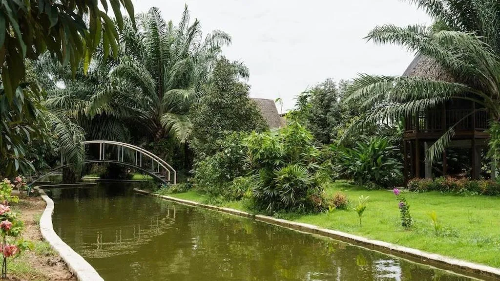 Communal lounge/ TV room in Orchard Pa La U