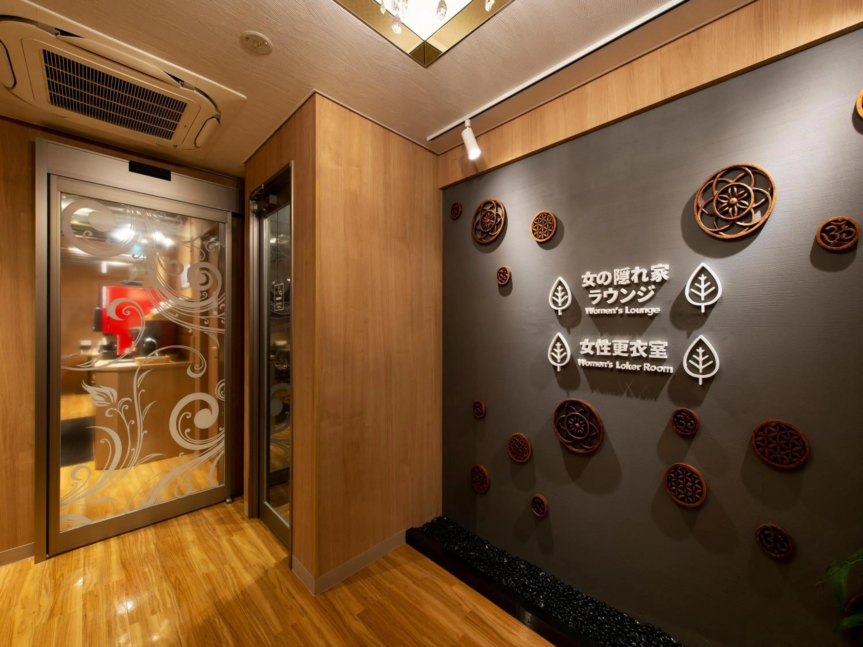 Area and facilities in Capsule Hotel Anshin Oyado Premium Resort Kyoto Shijo Karasuma