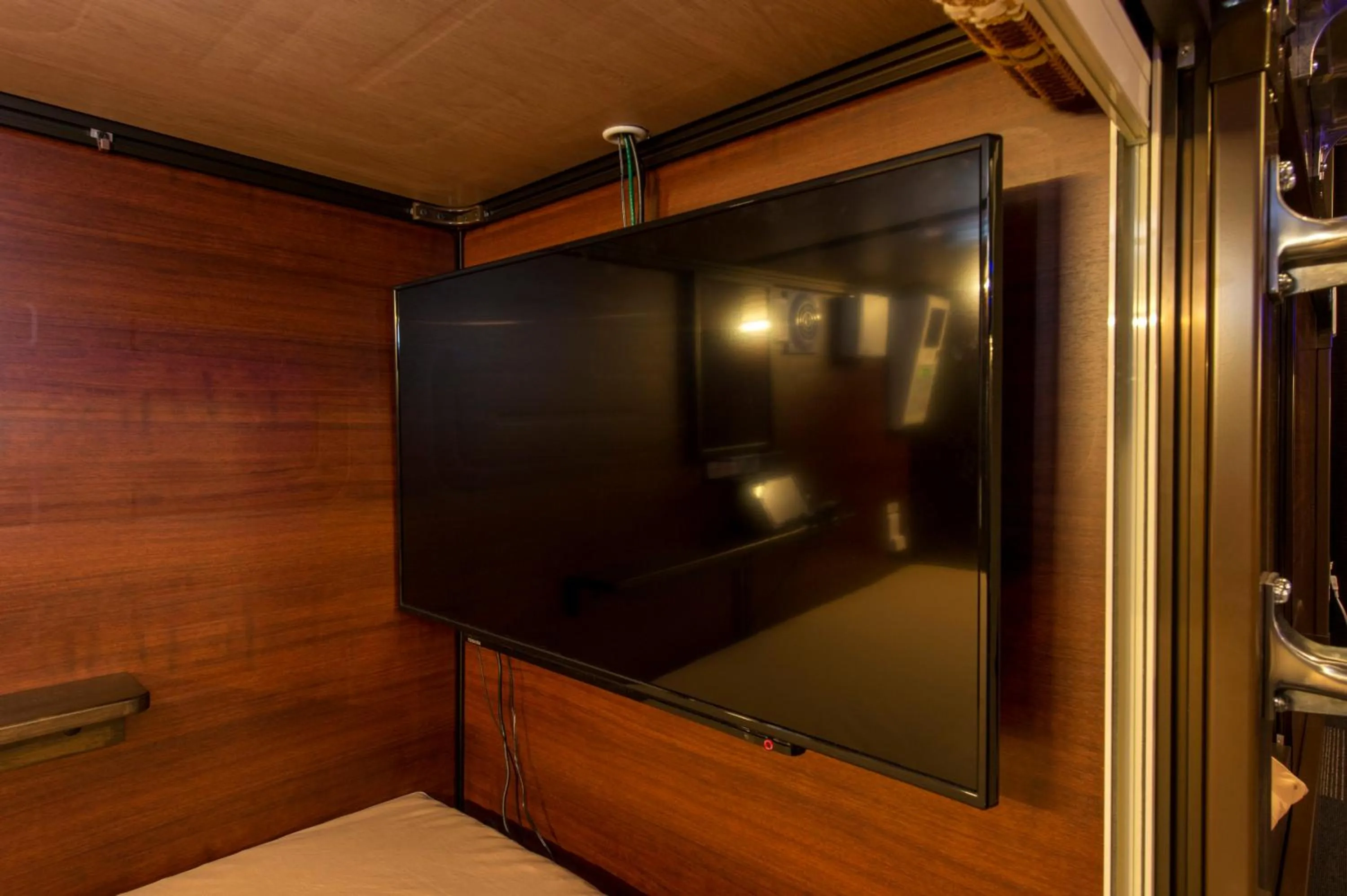 Decorative detail in Capsule Hotel Anshin Oyado Premium Resort Kyoto Shijo Karasuma