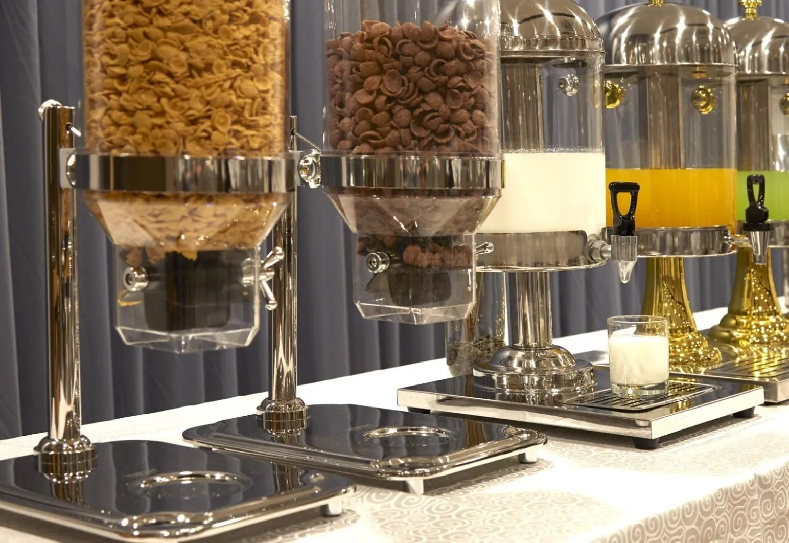 Breakfast in IWISH Hotel