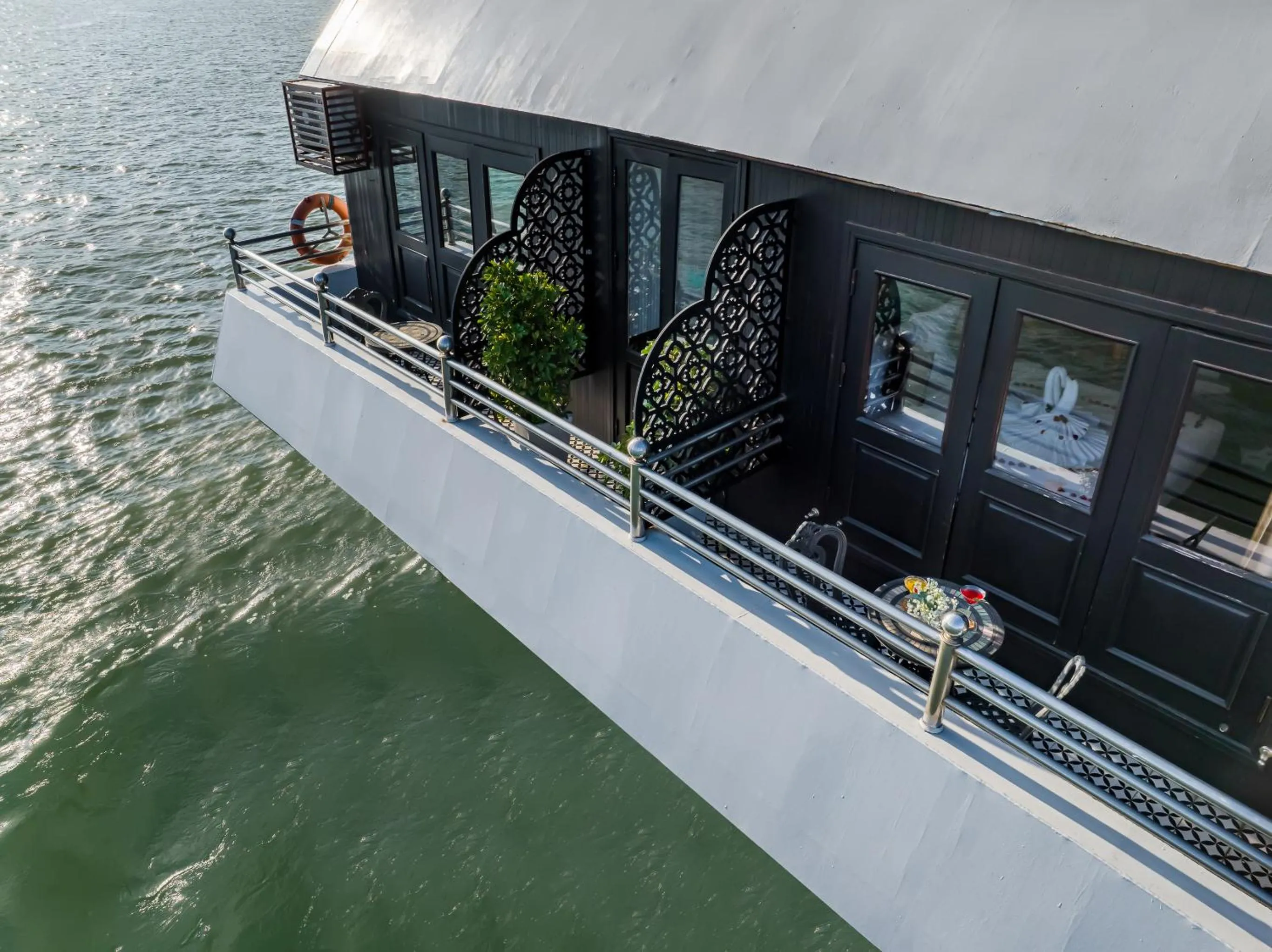 Balcony/Terrace in Athena Royal Cruise - Luxury in Halong Bay