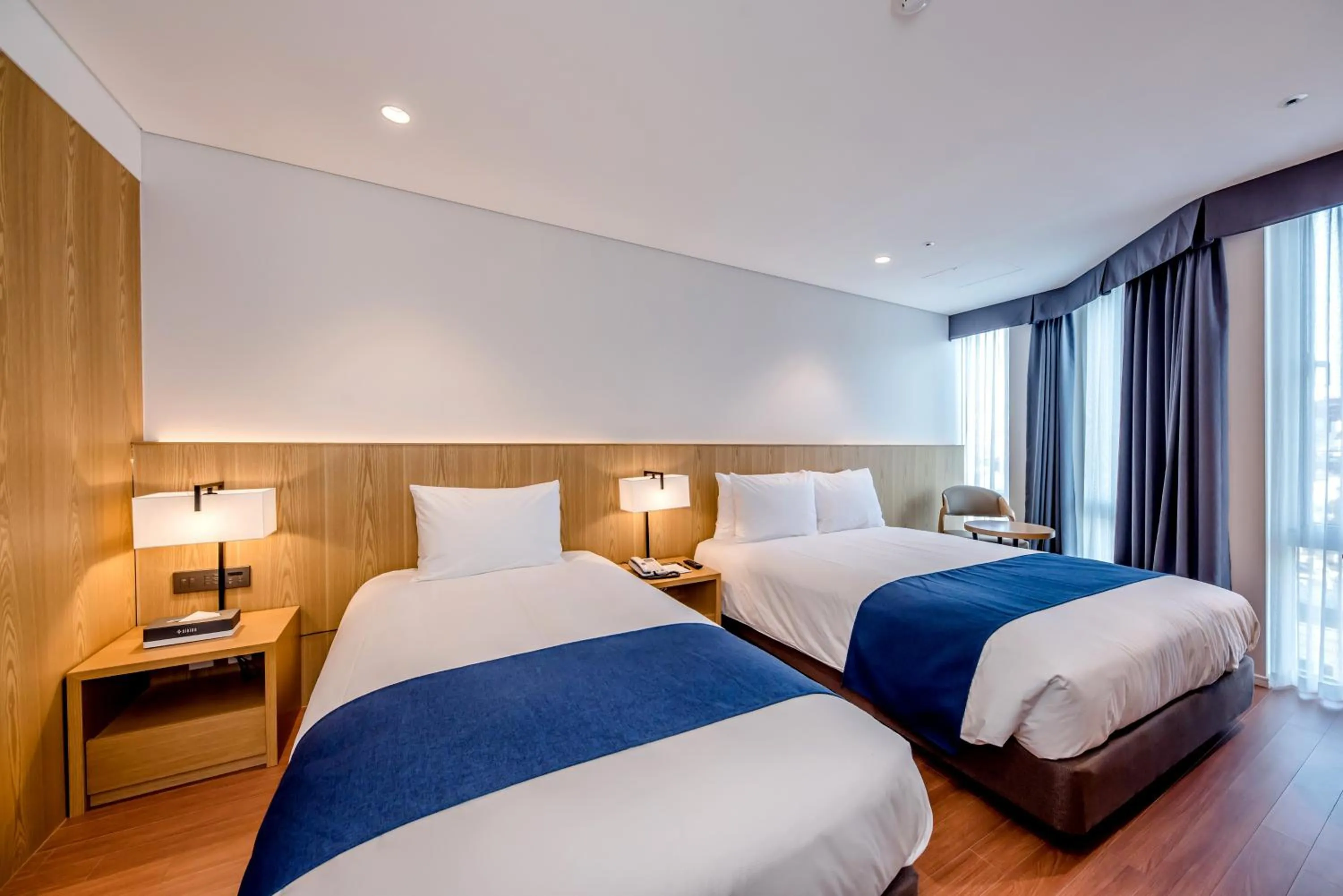 Bedroom, Bed in Hotel Sirius