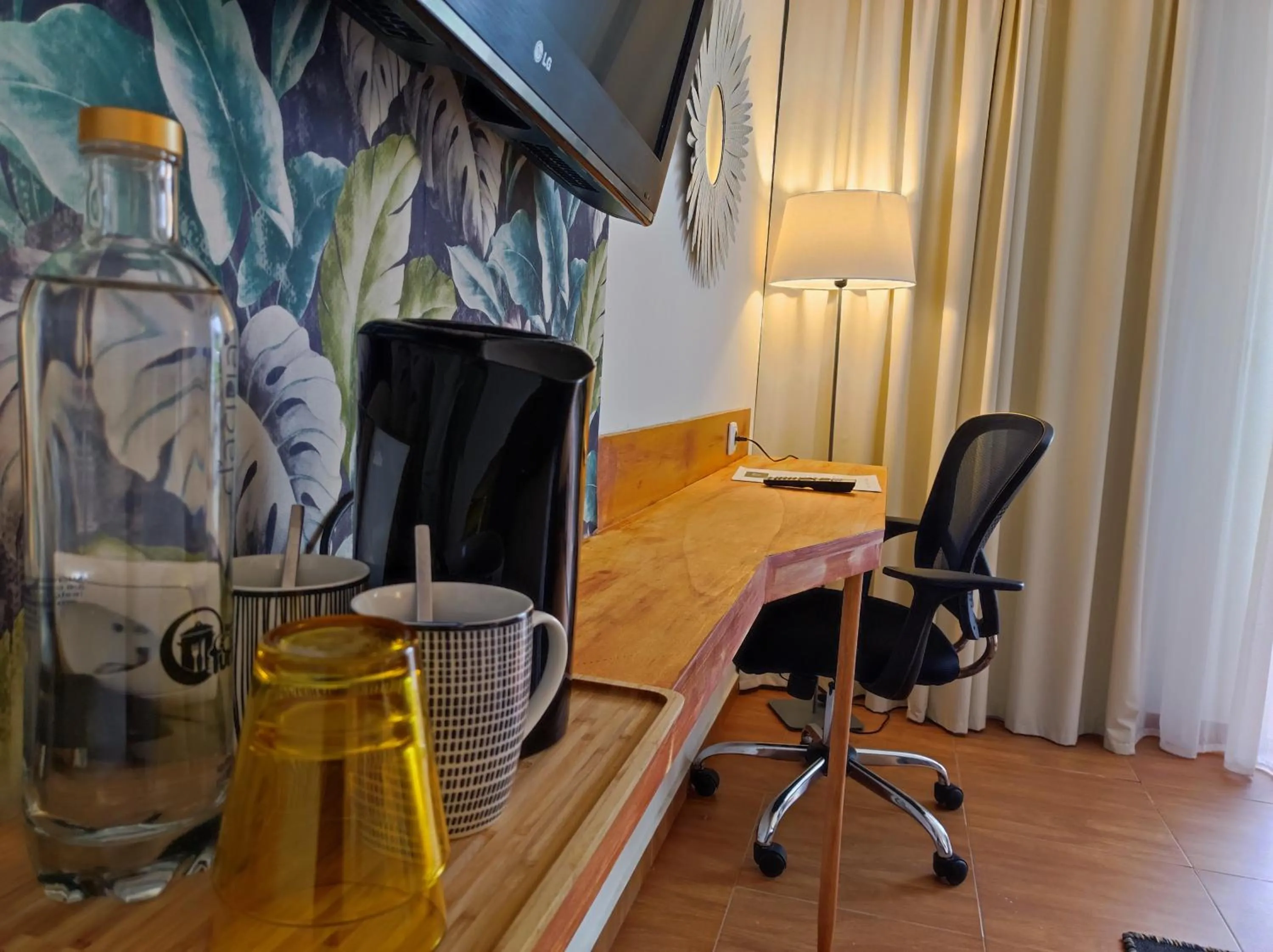 Coffee/tea facilities in Vista do Vale - Hotel