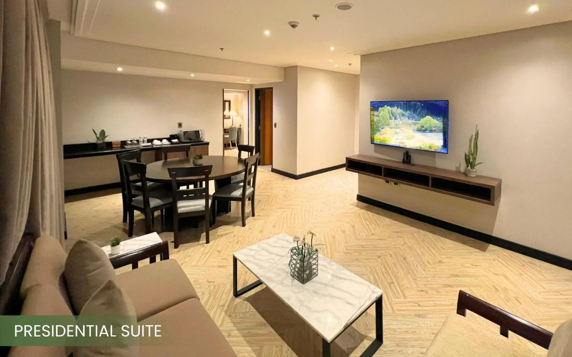 Bedroom in Acacia Hotel Bacolod