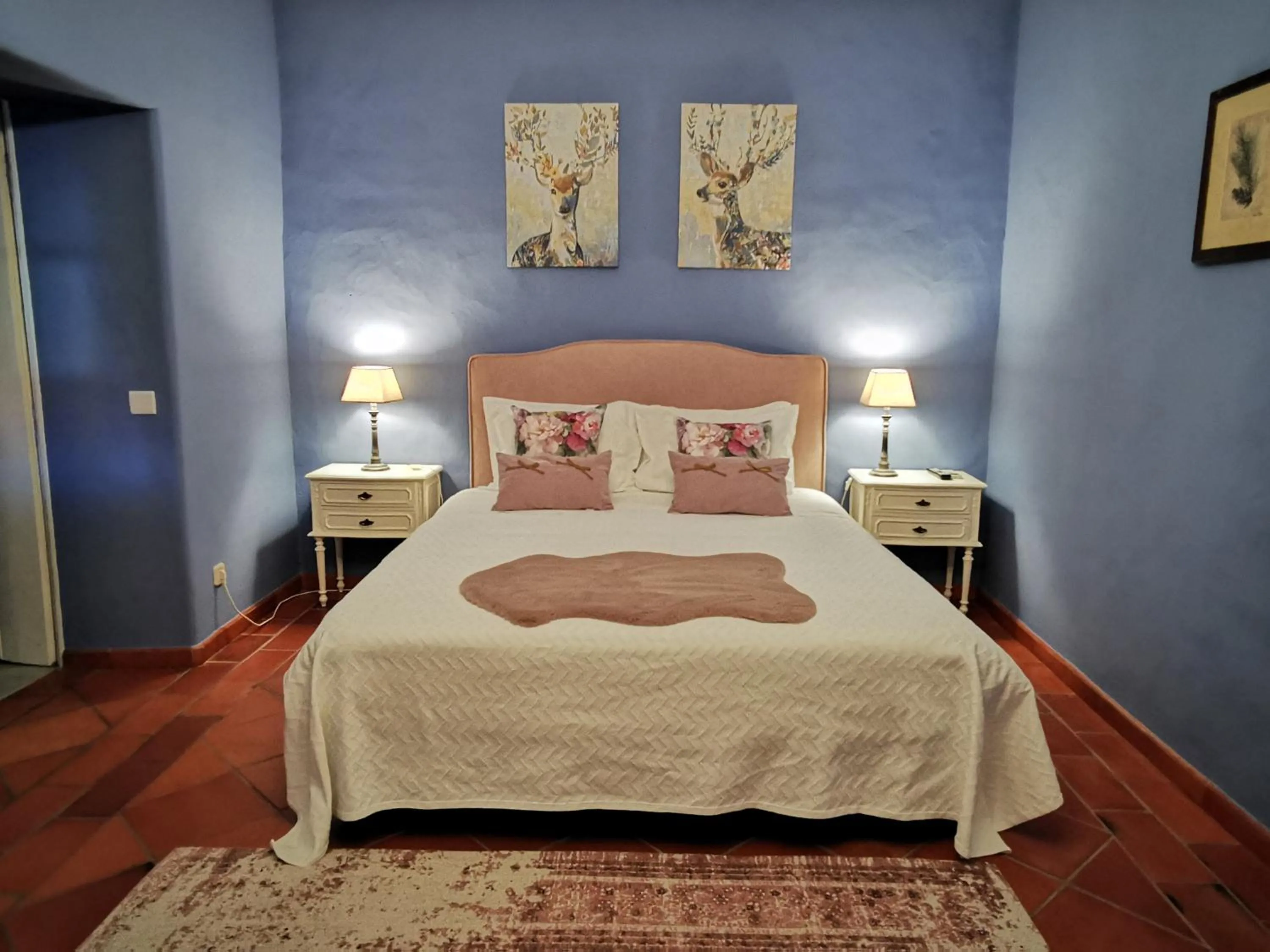 Decorative detail, Bed in Monte Alerta Turismo Rural