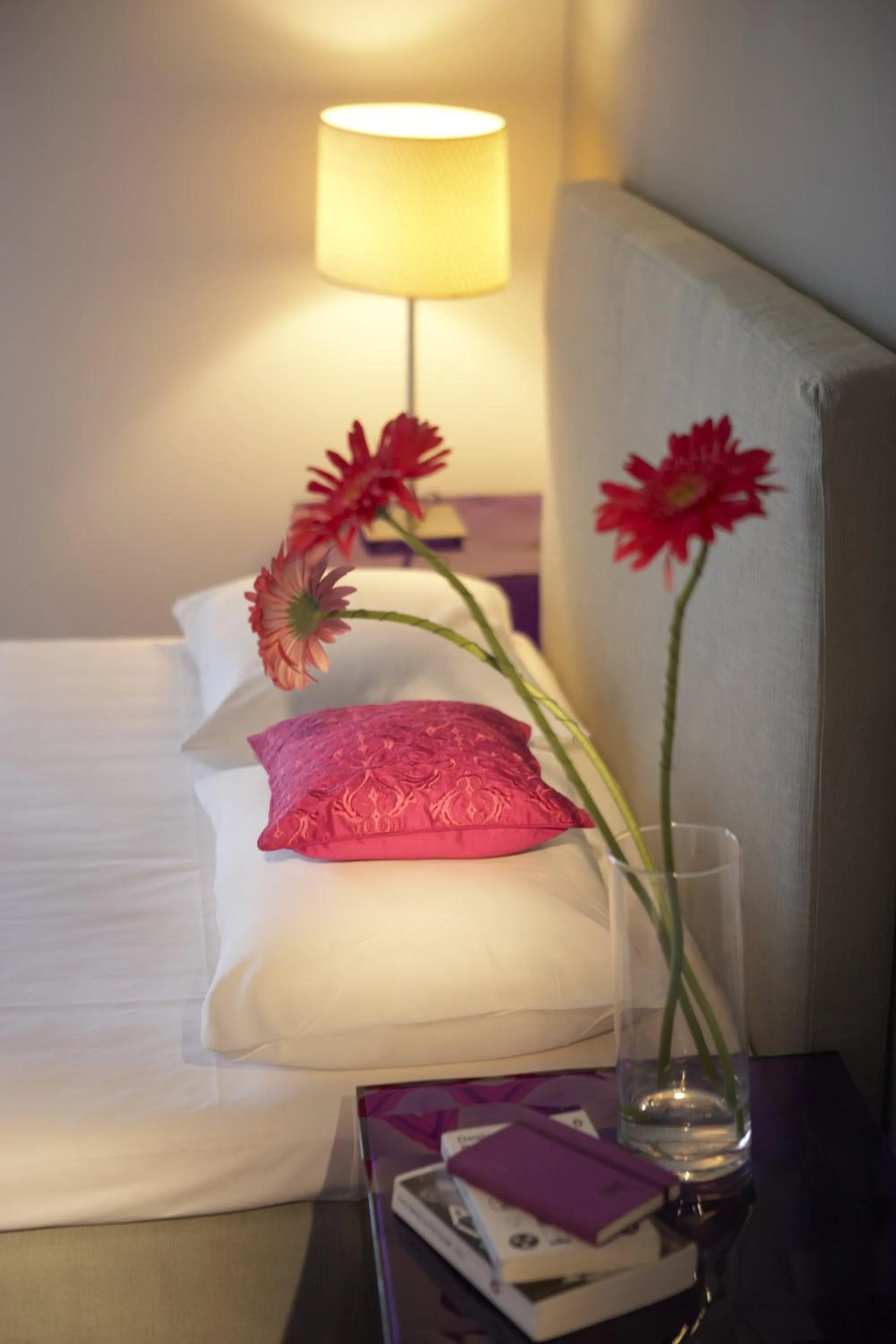 Bed in Kamari Beach Hotel