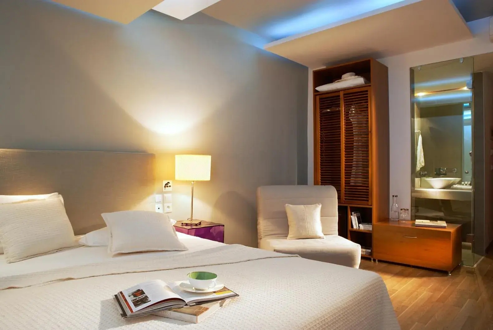 Double Room (2 Adults + 1 Child ) in Kamari Beach Hotel Double Room (2 Adults + 1 Child ) in Kamari Beach Hotel