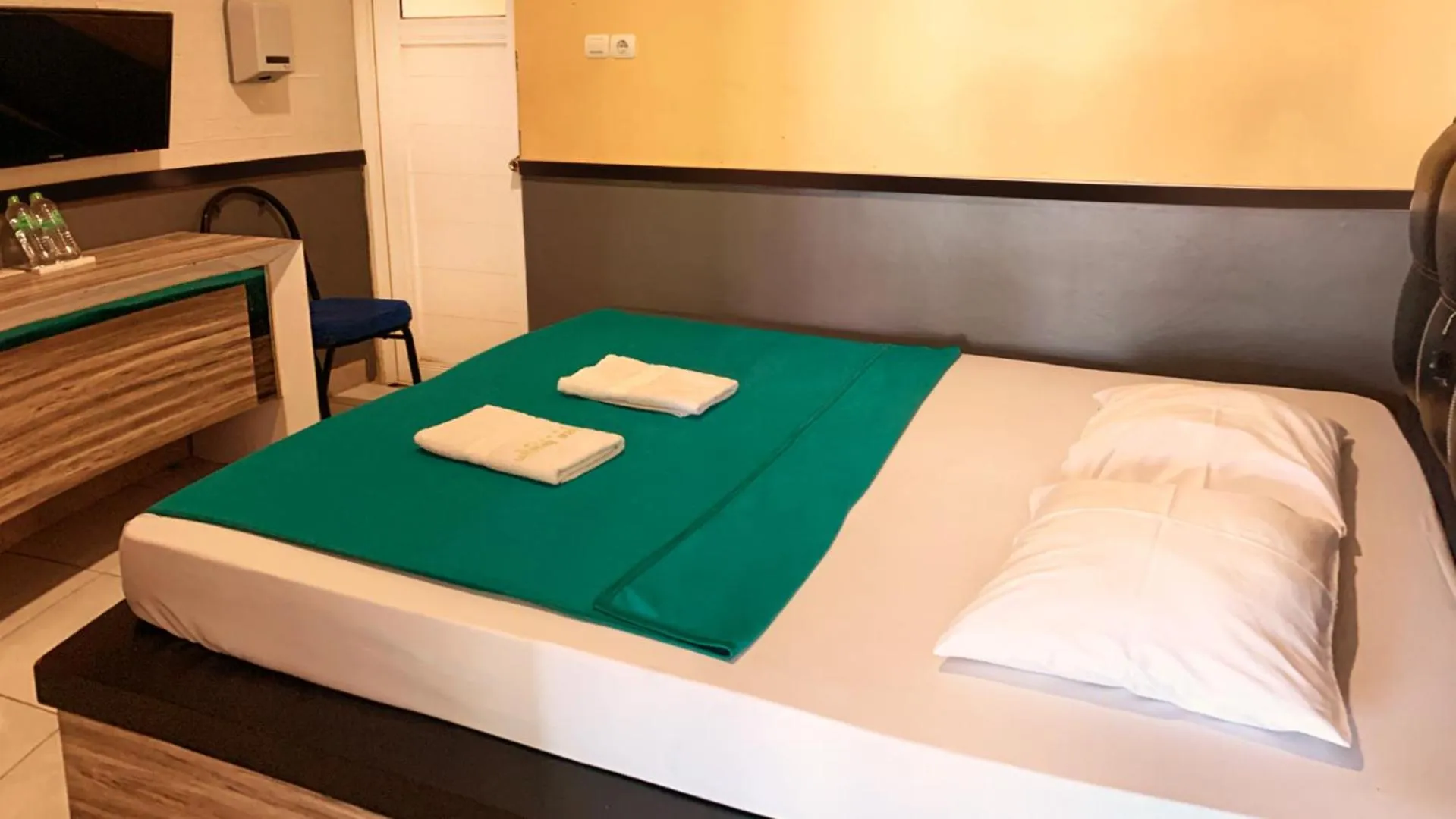 Bedroom, Bed in Omah Pelem Syariah