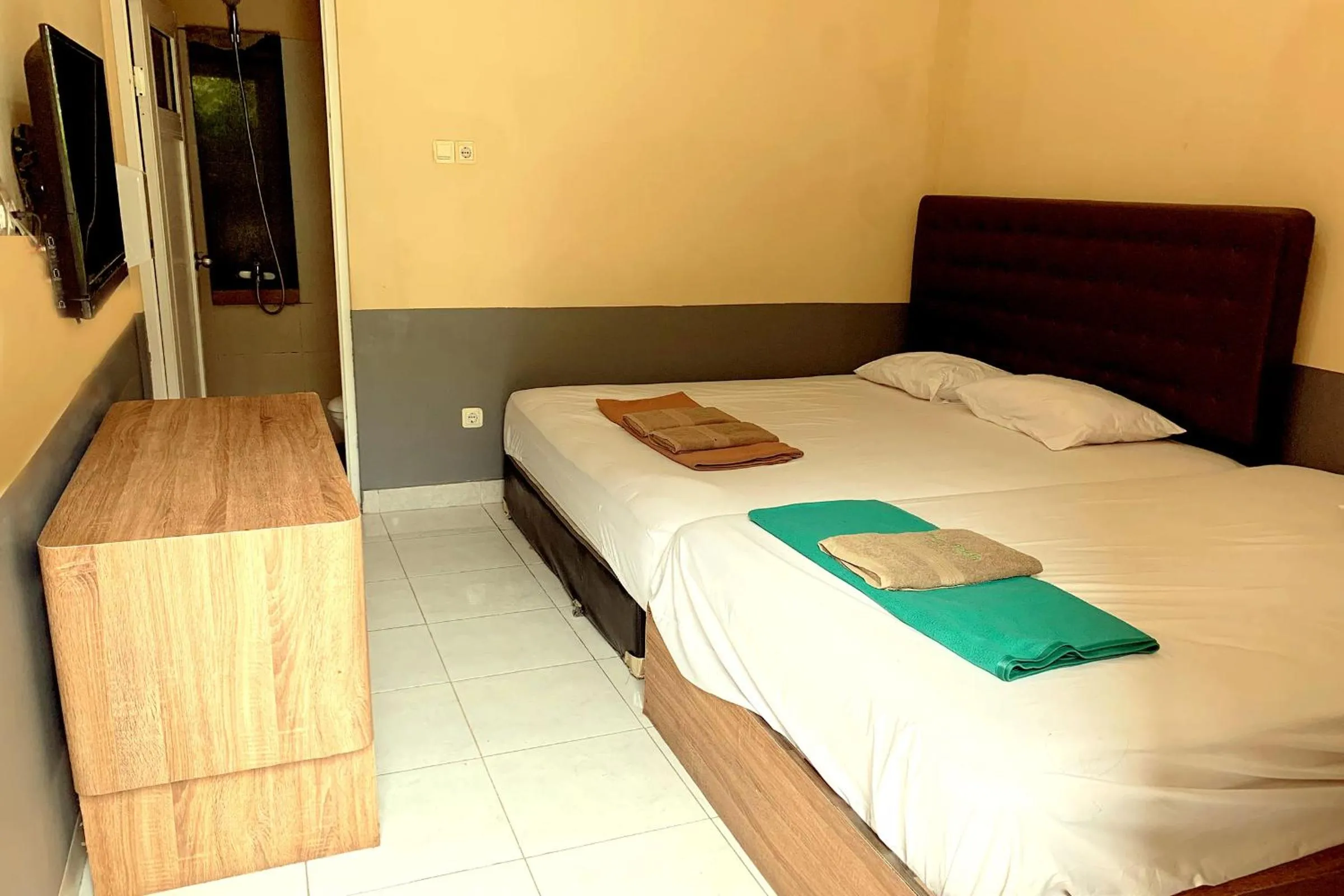 Bed in Omah Pelem Syariah