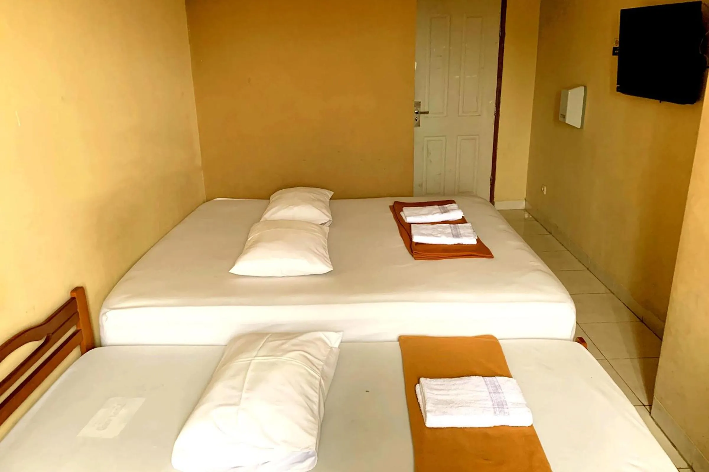 Bed in Omah Pelem Syariah