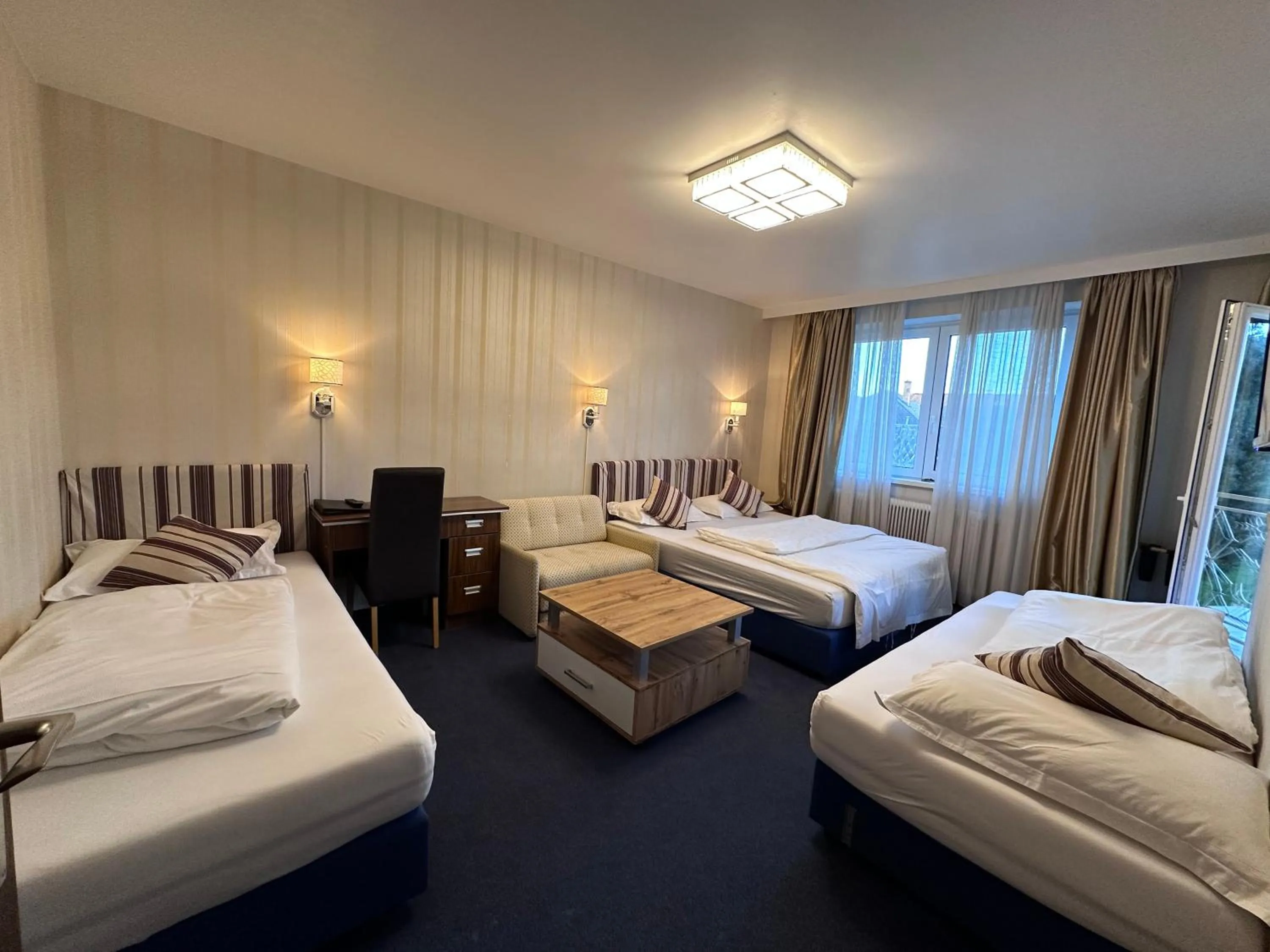 Photo of the whole room, Bed in Hotel Austria