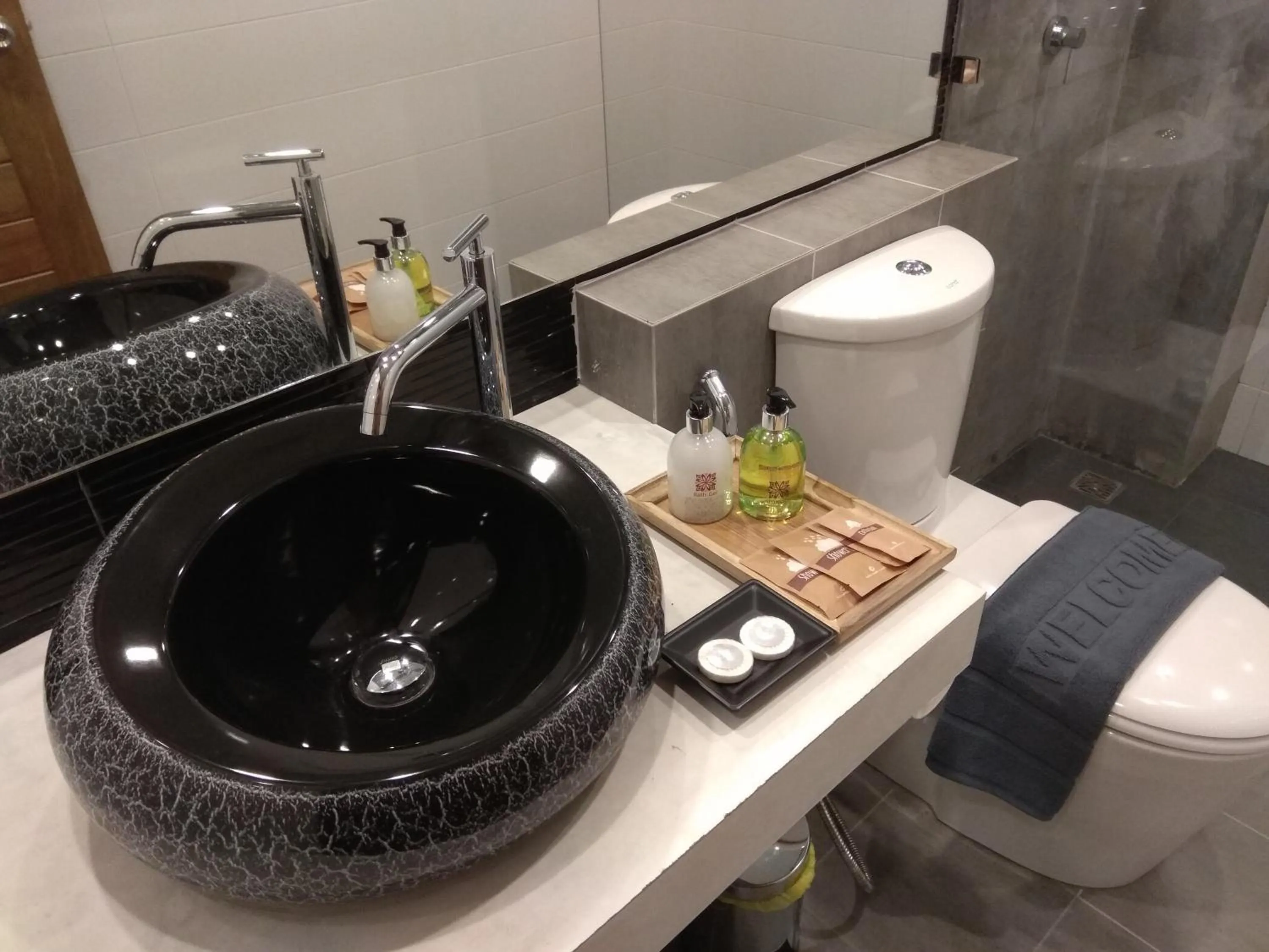 Bathroom in De Loft Hotel