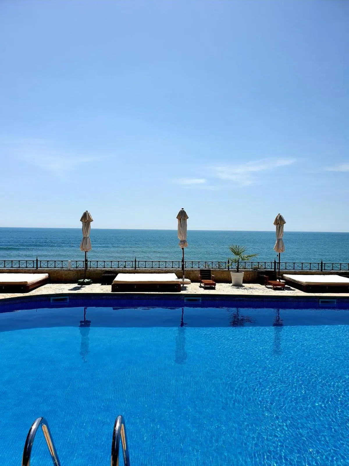 Beach in Peter Hotel