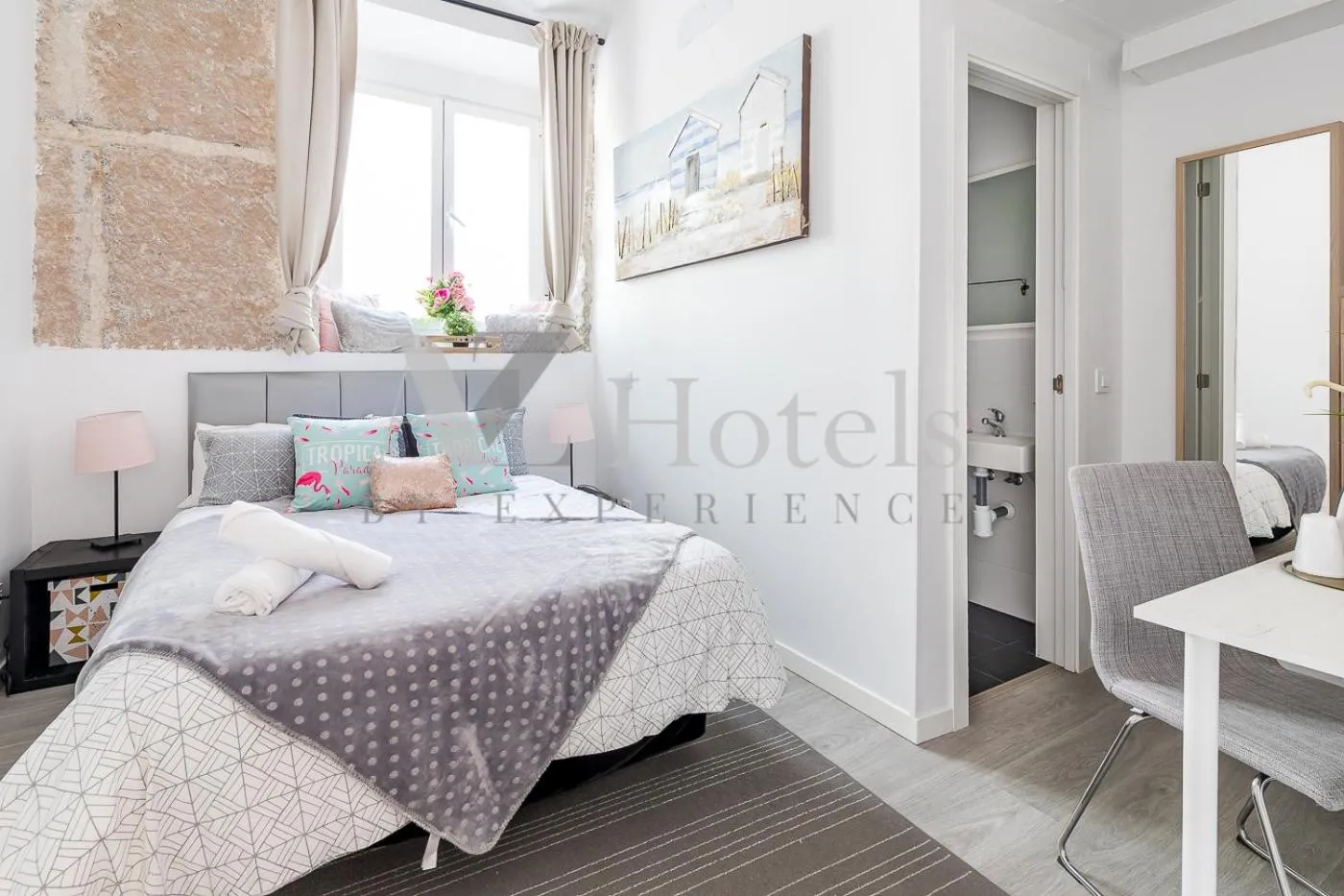 Photo of the whole room, Bed in AYZ Juan de Mena - Auto check-in property