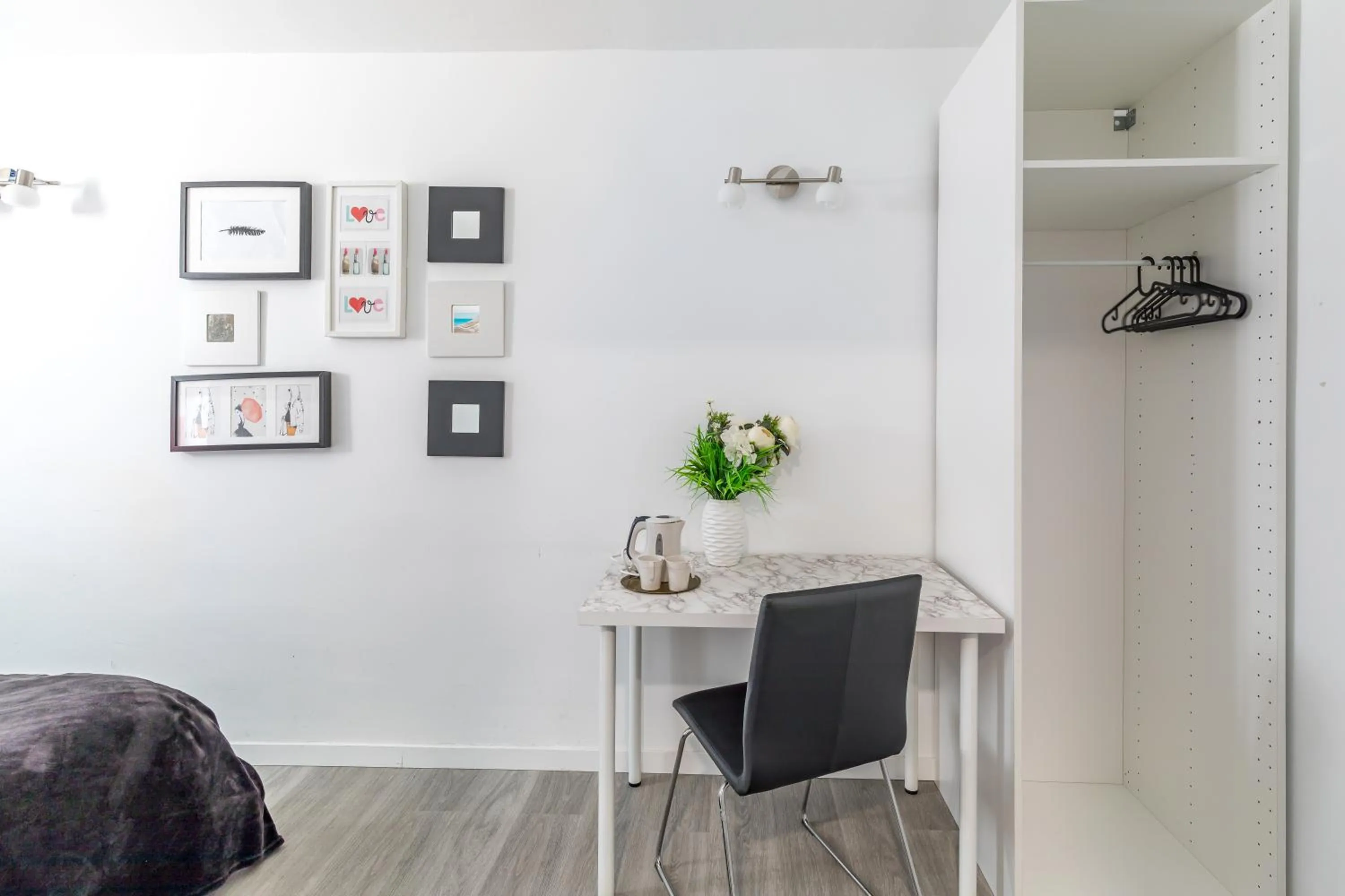 AYZ Juan de Mena - Auto check-in property