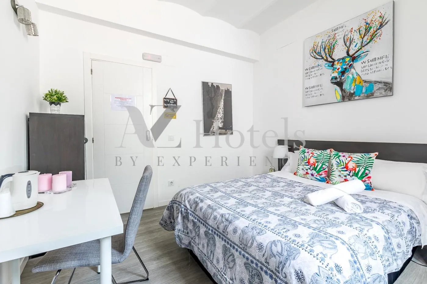 Photo of the whole room, Bed in AYZ Juan de Mena - Auto check-in property