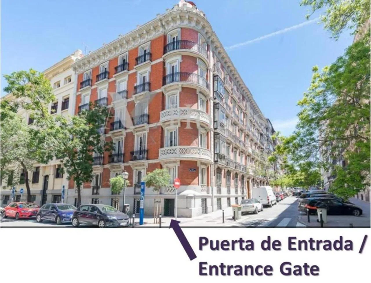 Facade/entrance in AYZ Juan de Mena - Auto check-in property