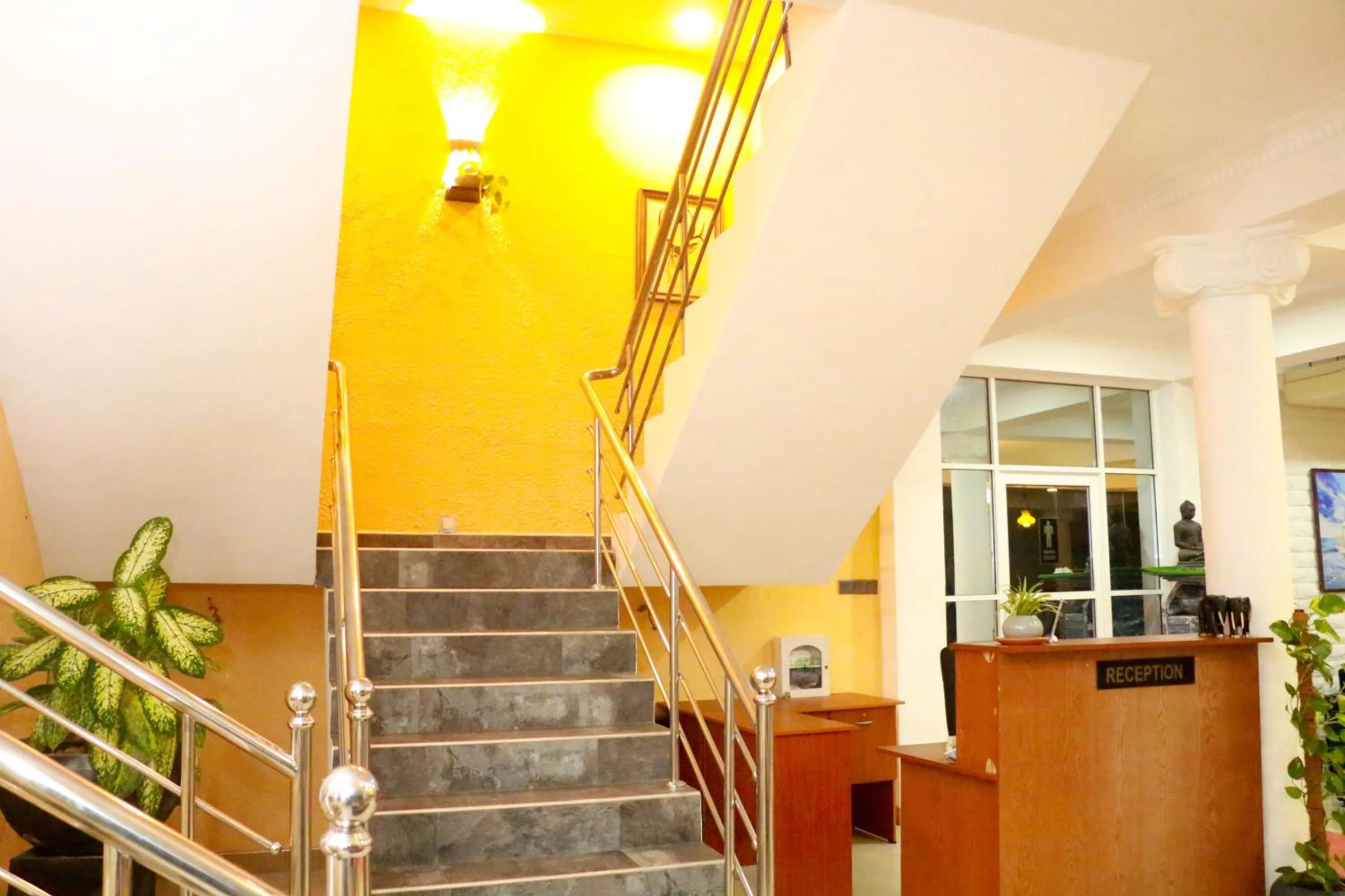 Lobby or reception in Queens Beach Hotel