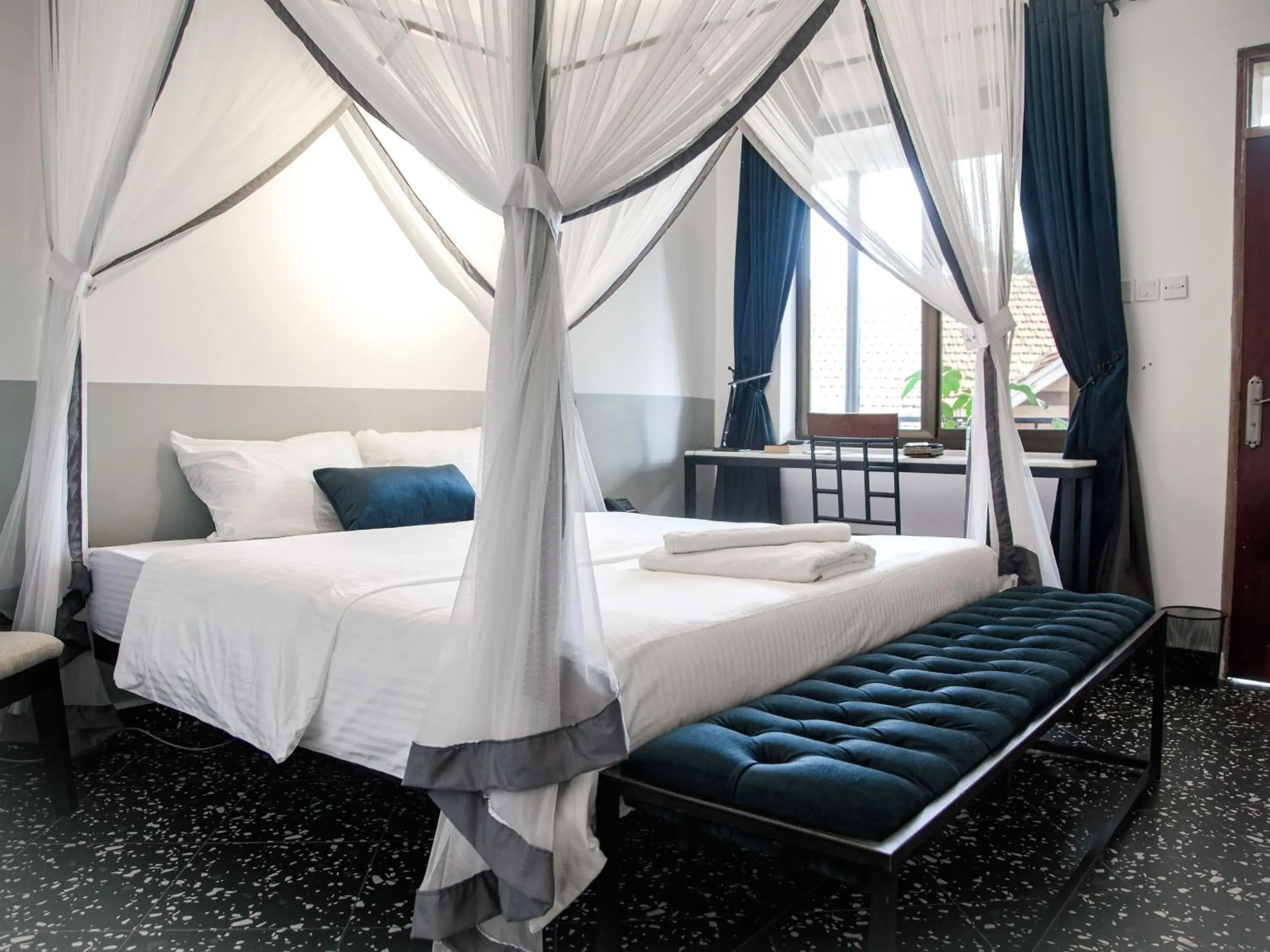 Superior Double Room - single occupancy in Explorers Hub Superior Double Room - single occupancy in Explorers Hub