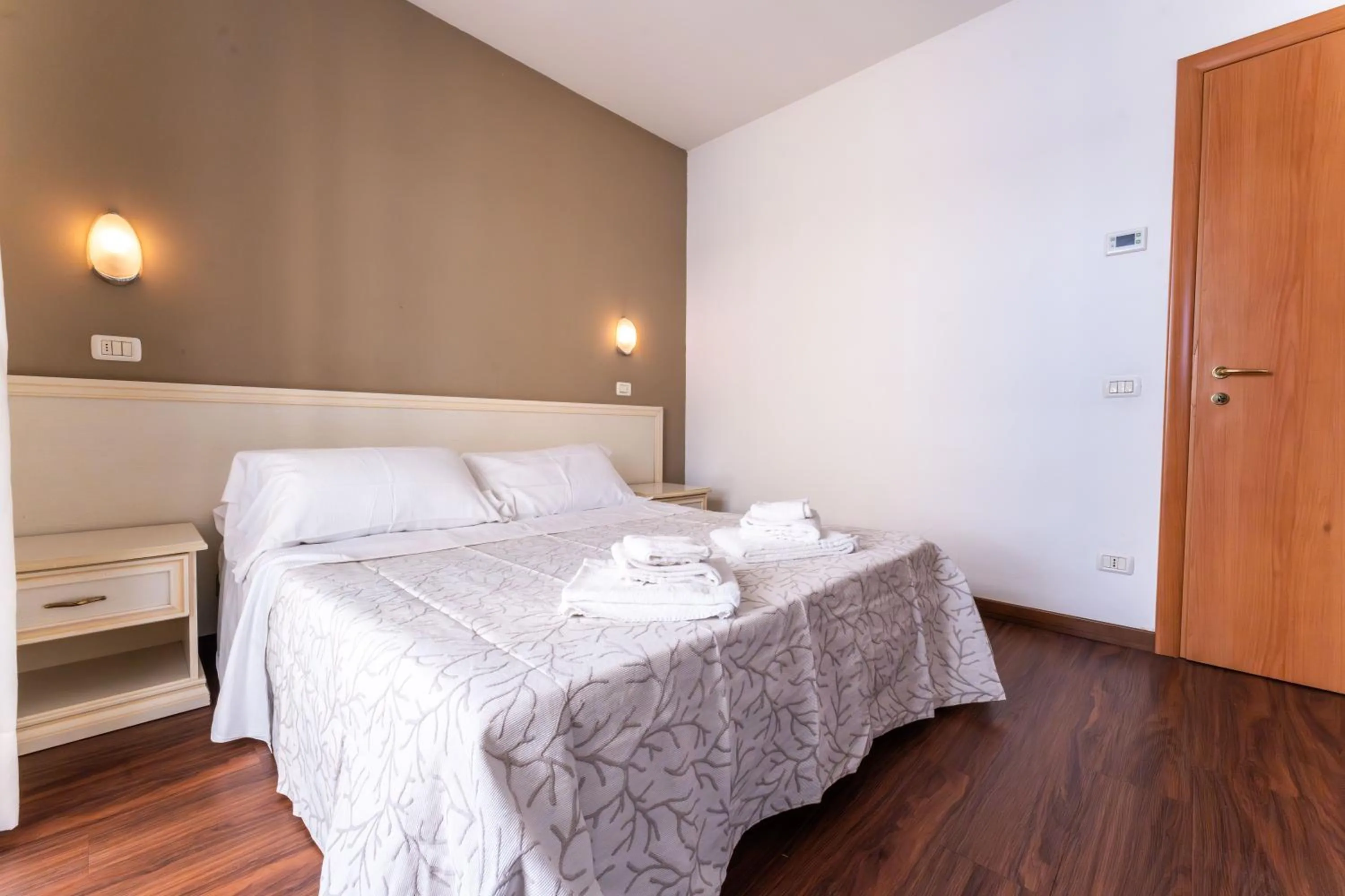 Bed in Residence Marconi Mare