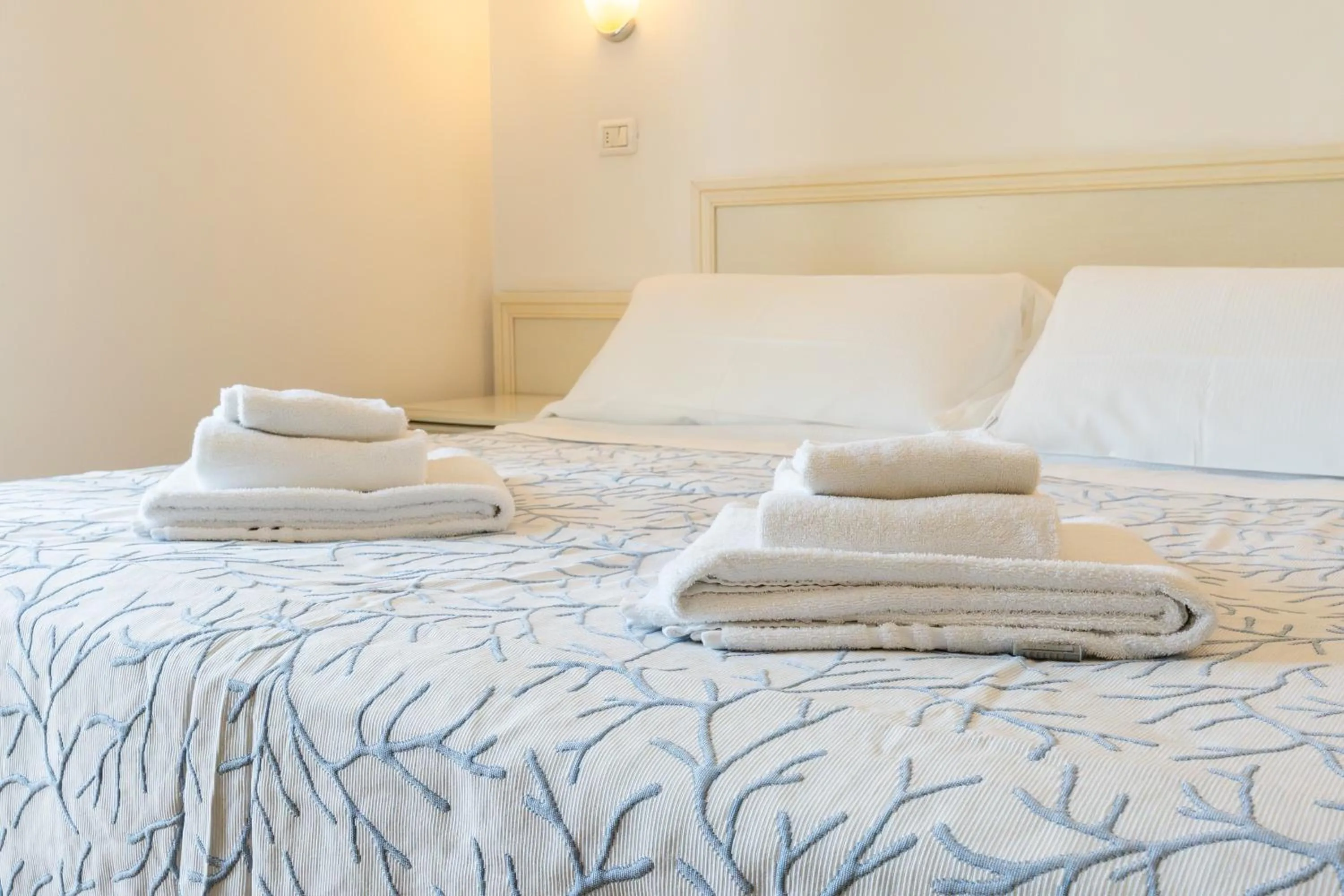 Bed in Residence Marconi Mare