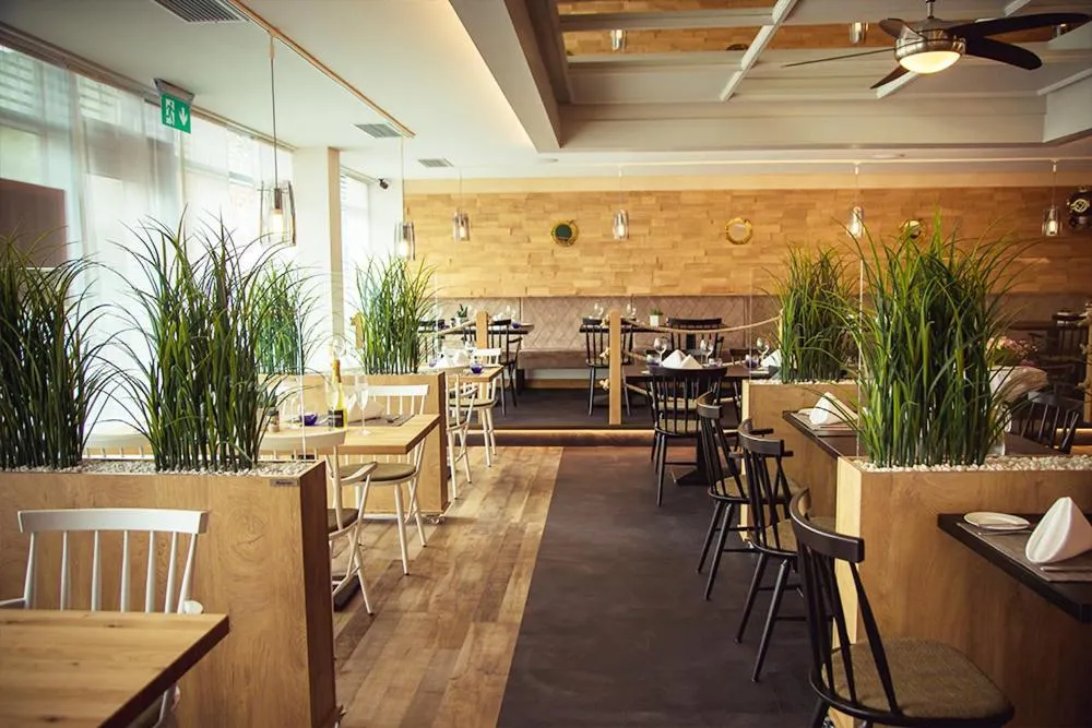 Restaurant/places to eat in Hotel Buntrock