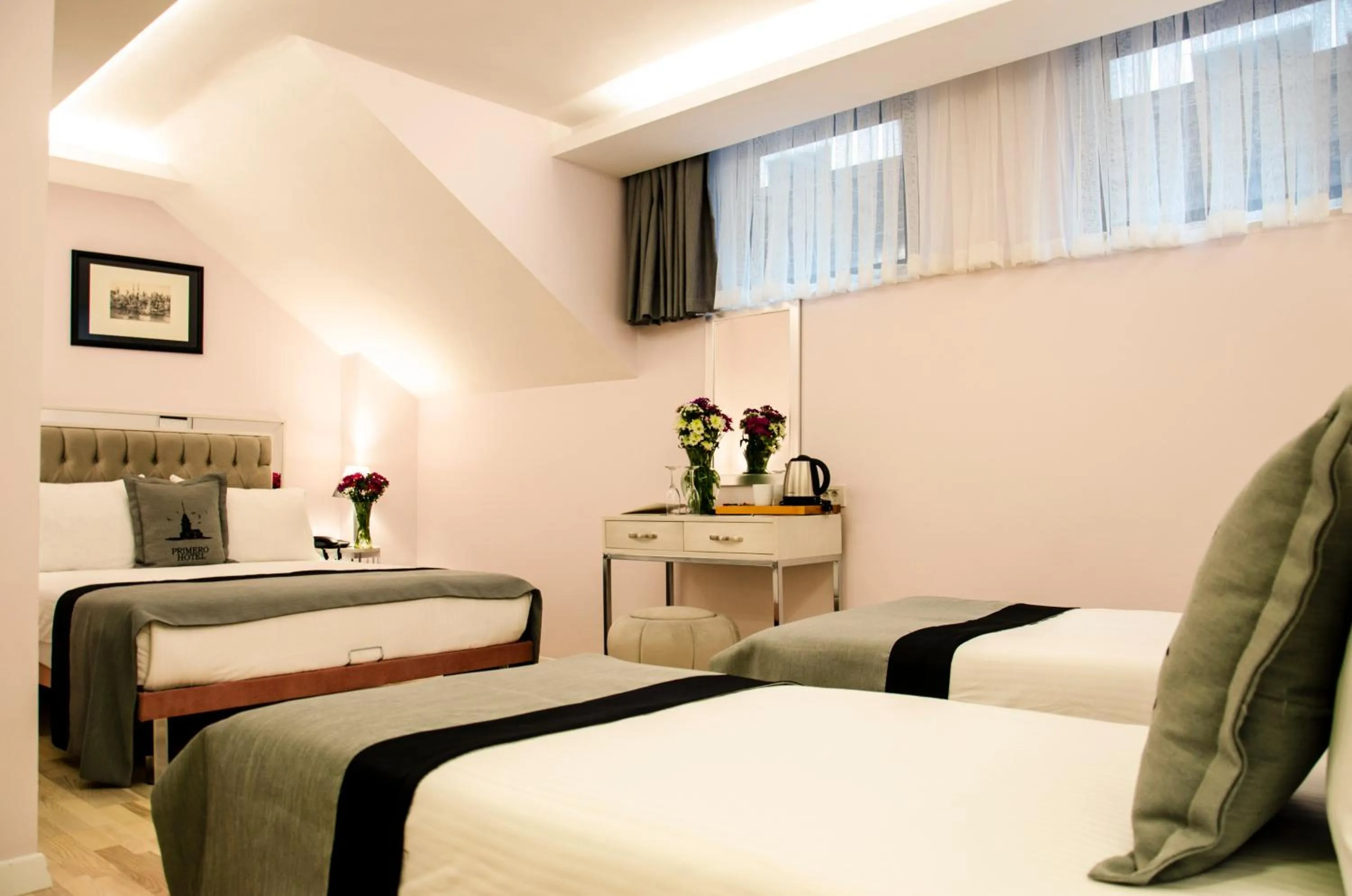 Photo of the whole room, Bed in Primero Hotel