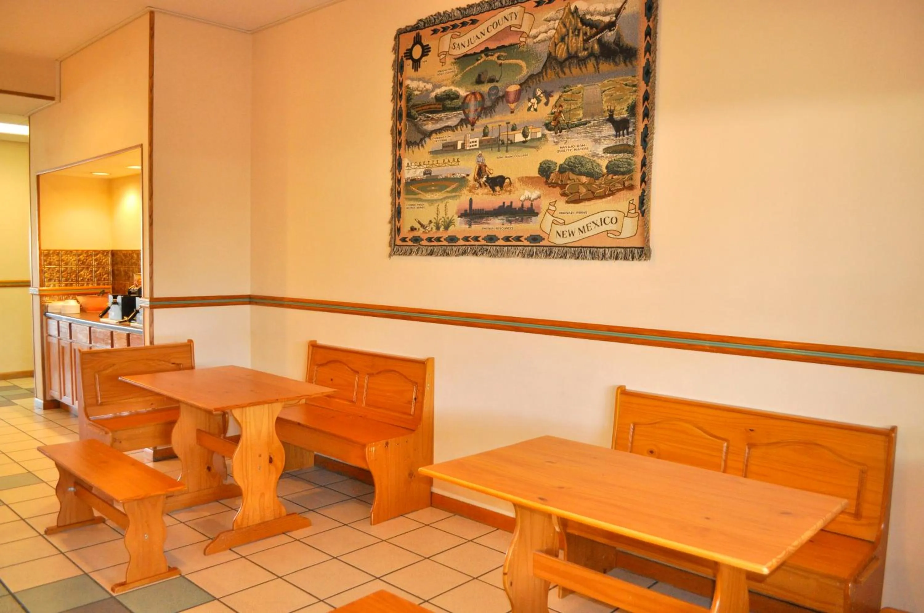 Continental breakfast in Wingate by Wyndham Farmington NM