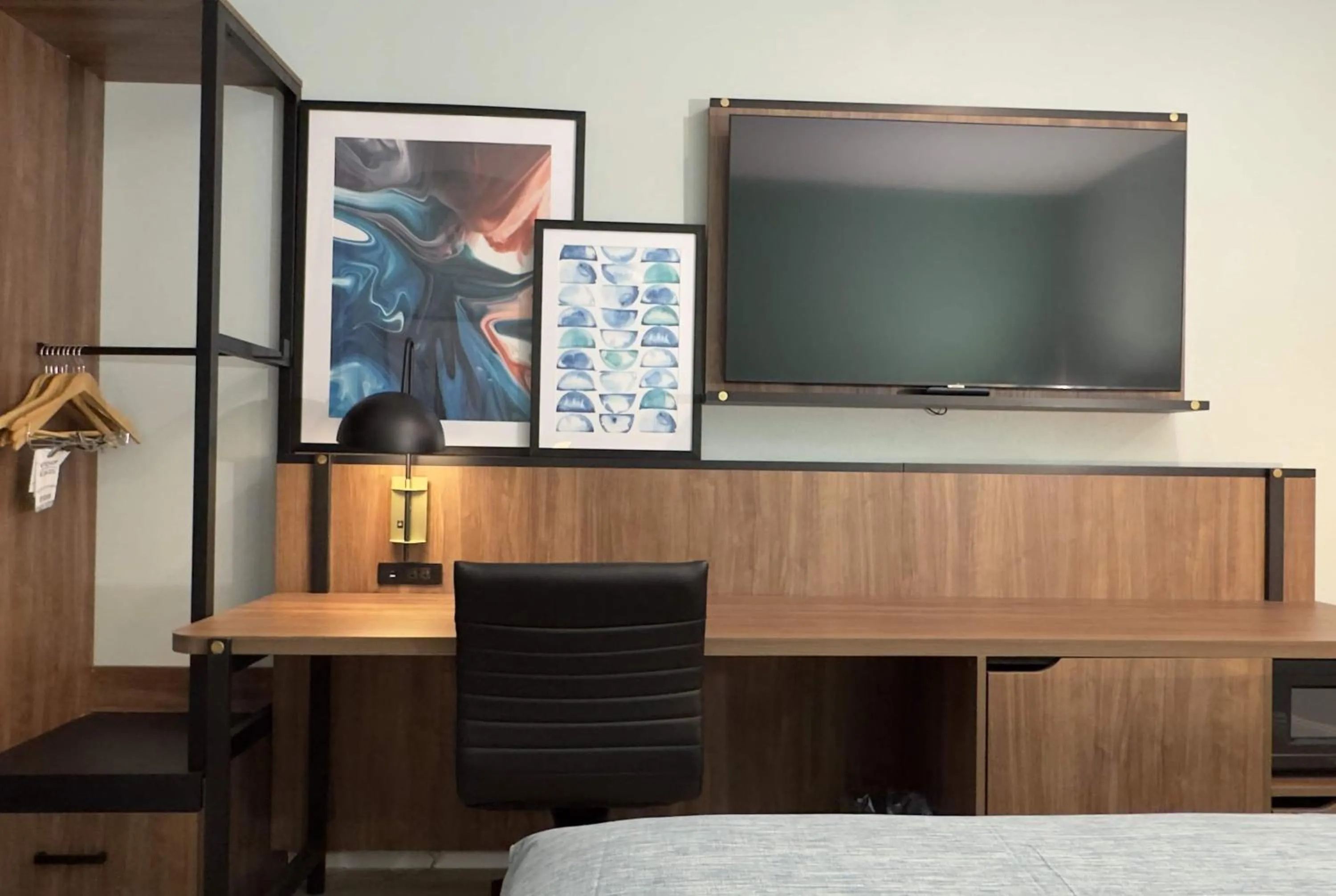 Photo of the whole room in Wingate by Wyndham Farmington NM