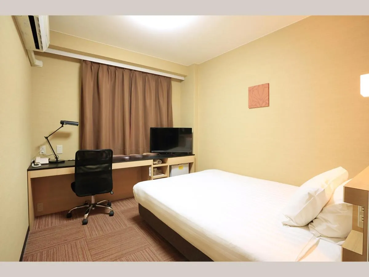 Photo of the whole room, Bed in Smile Hotel Otsu Seta