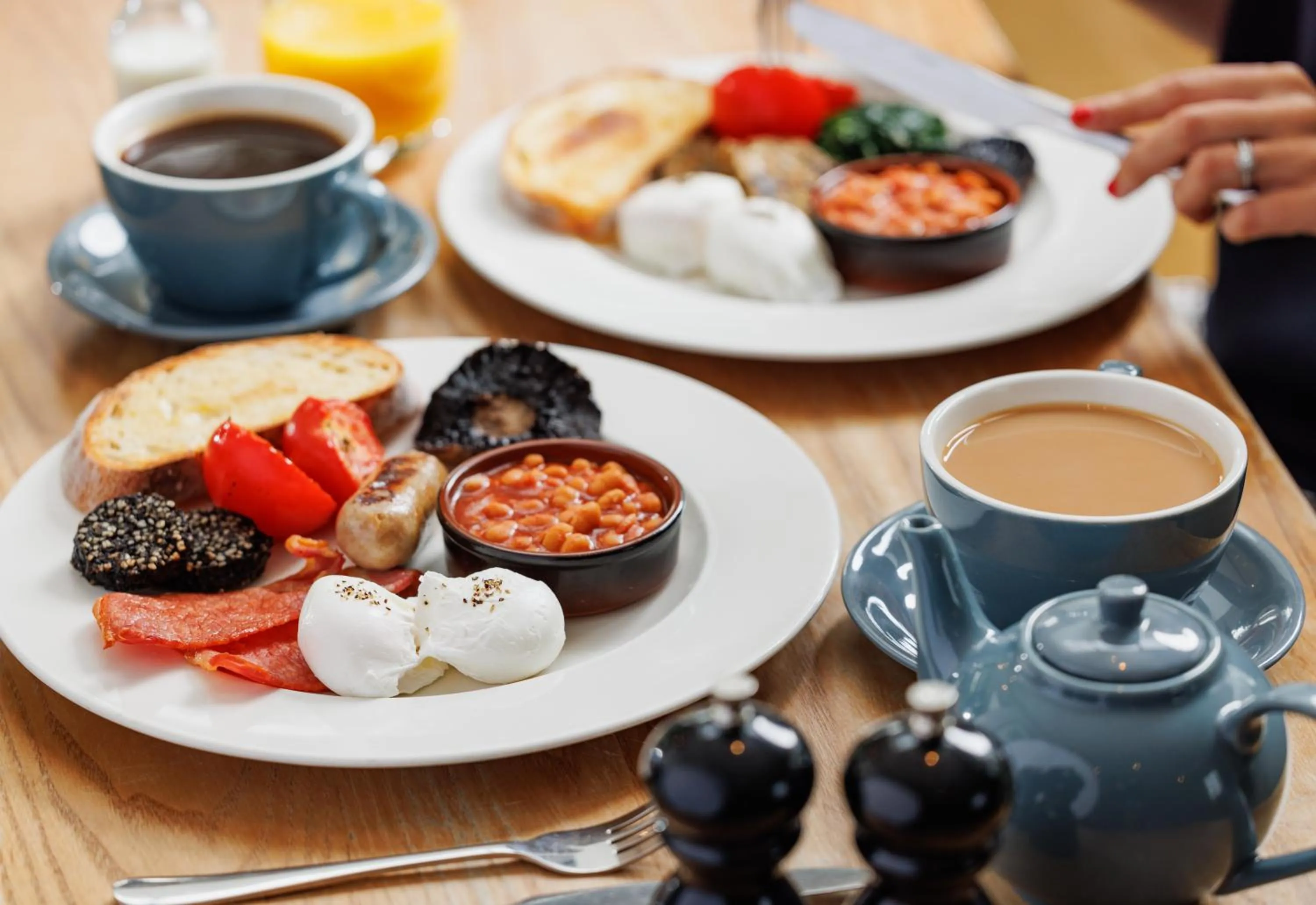 Breakfast in The Richard Onslow