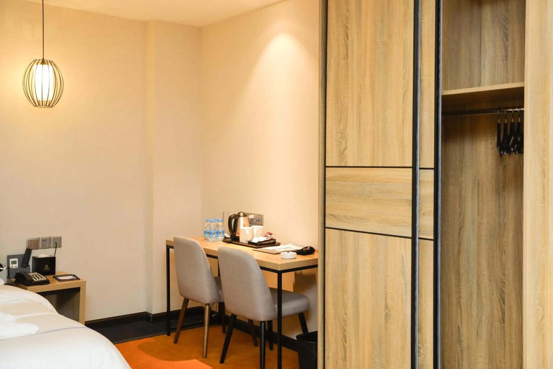 Guangzhou Homies Hotel