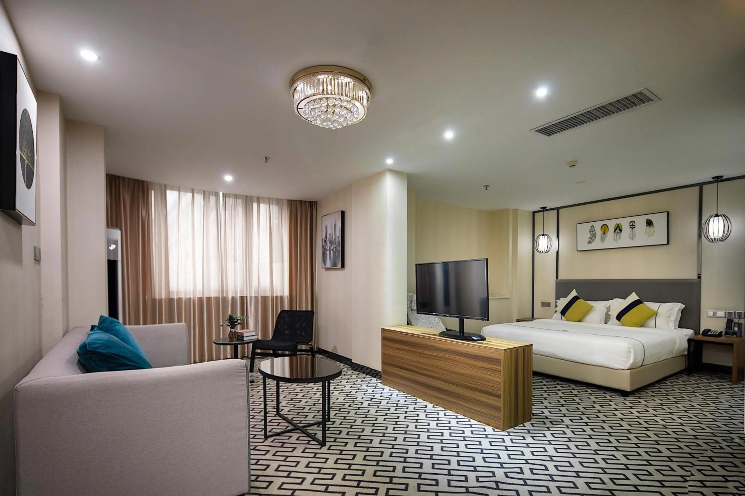 Bed in Guangzhou Homies Hotel