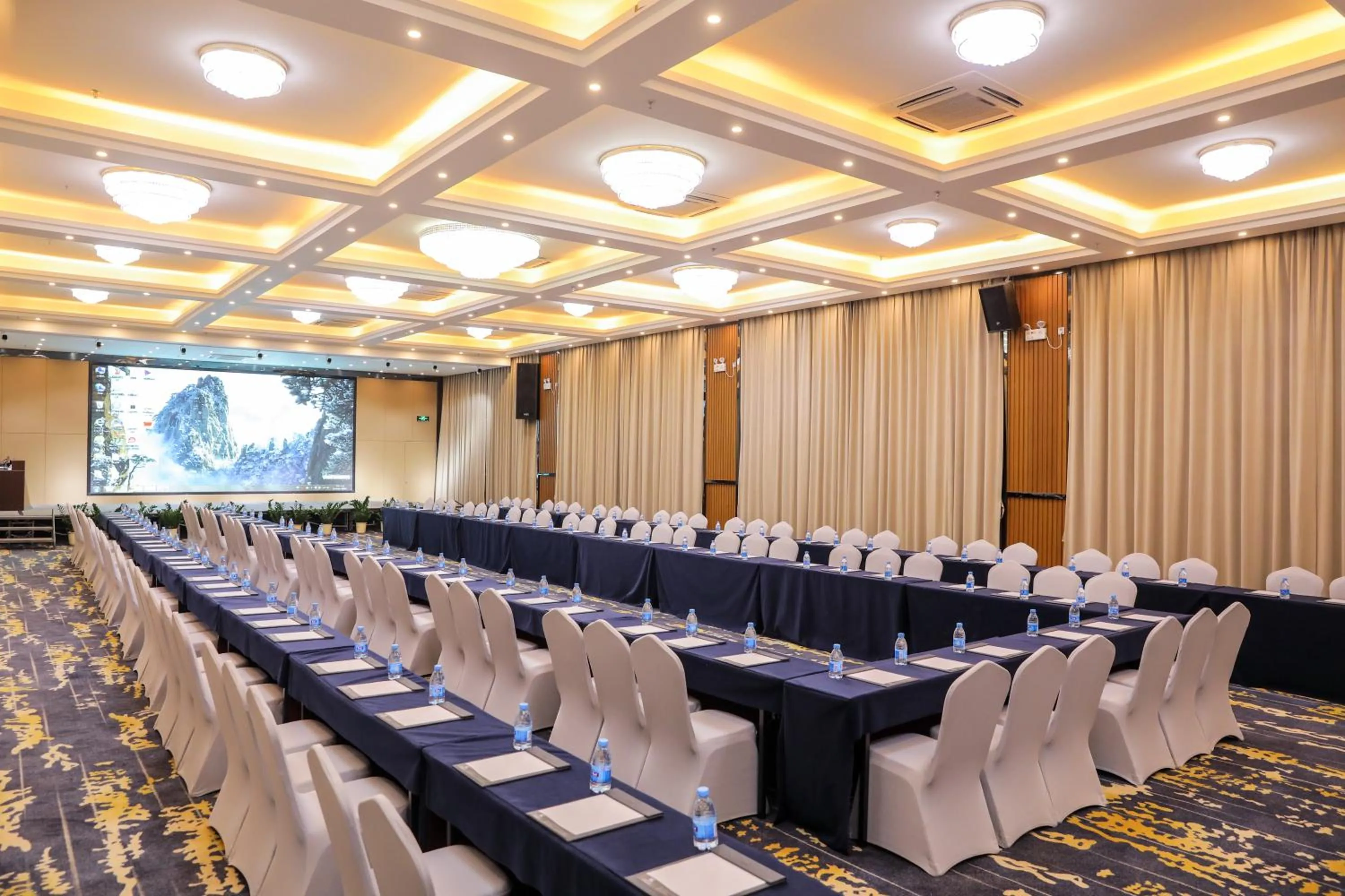 Guangzhou Homies Hotel